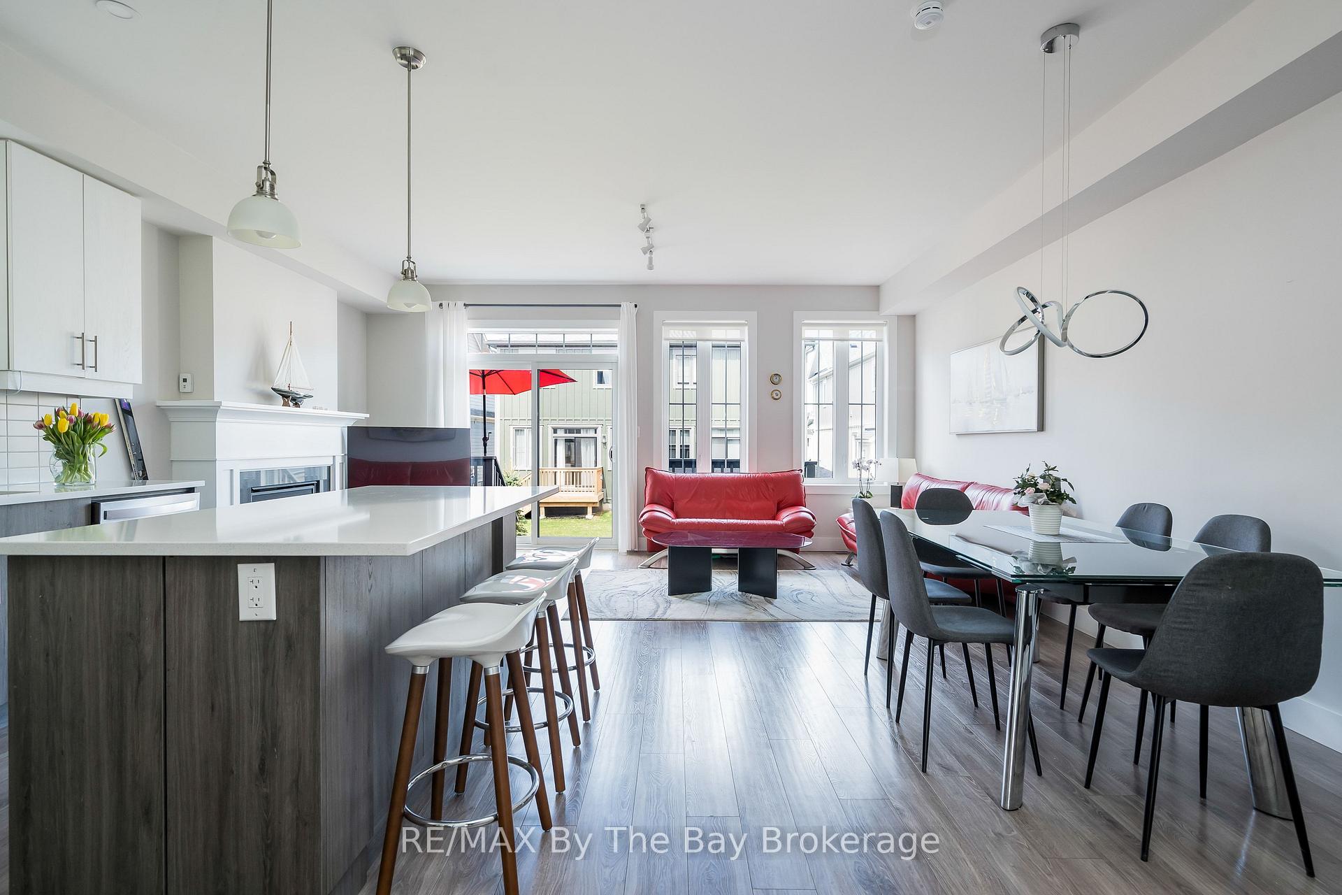 Photo 11 of 112 Sycamore Street, Blue Mountains — HOMEH