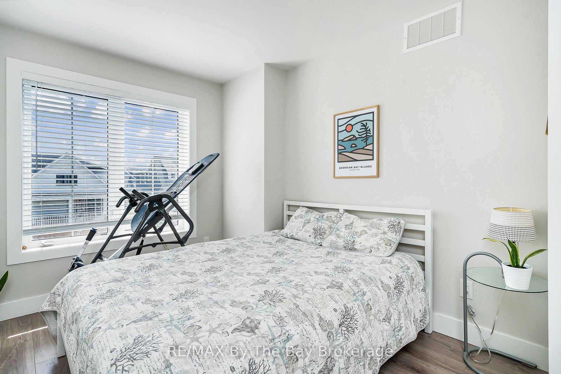 Photo 18 of 112 Sycamore Street, Blue Mountains — HOMEH