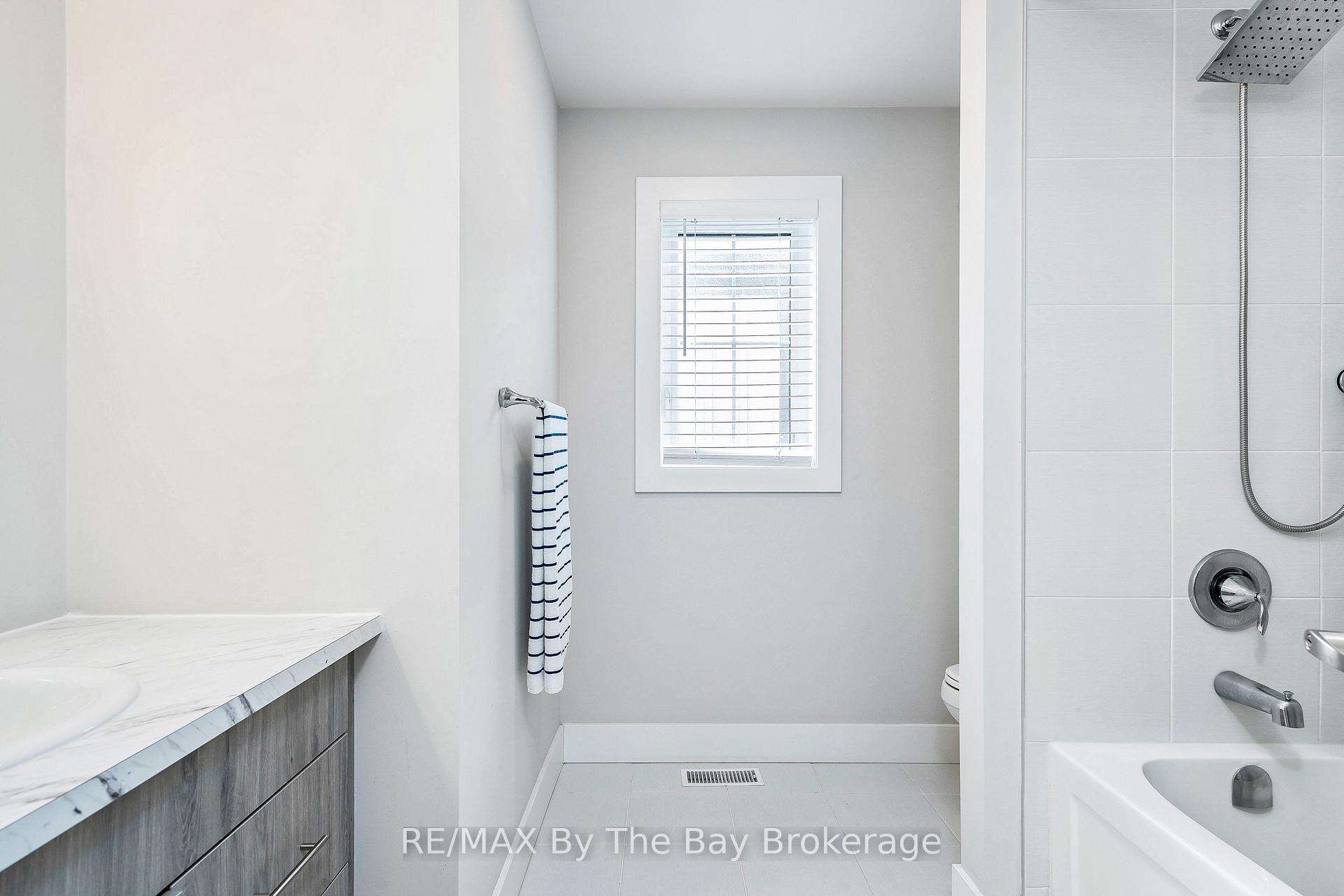 Photo 19 of 112 Sycamore Street, Blue Mountains — HOMEH