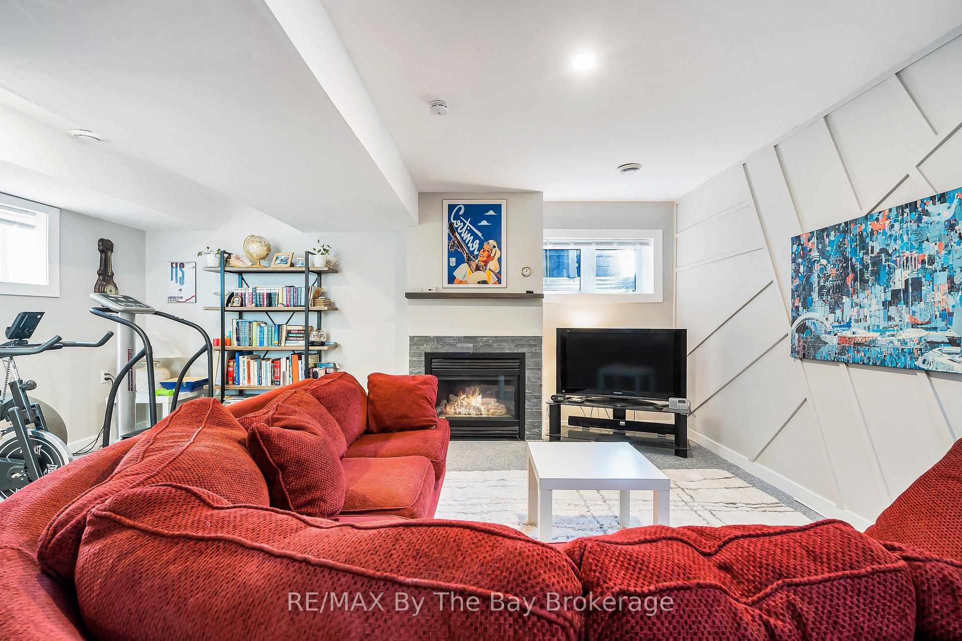 Photo 21 of 112 Sycamore Street, Blue Mountains — HOMEH