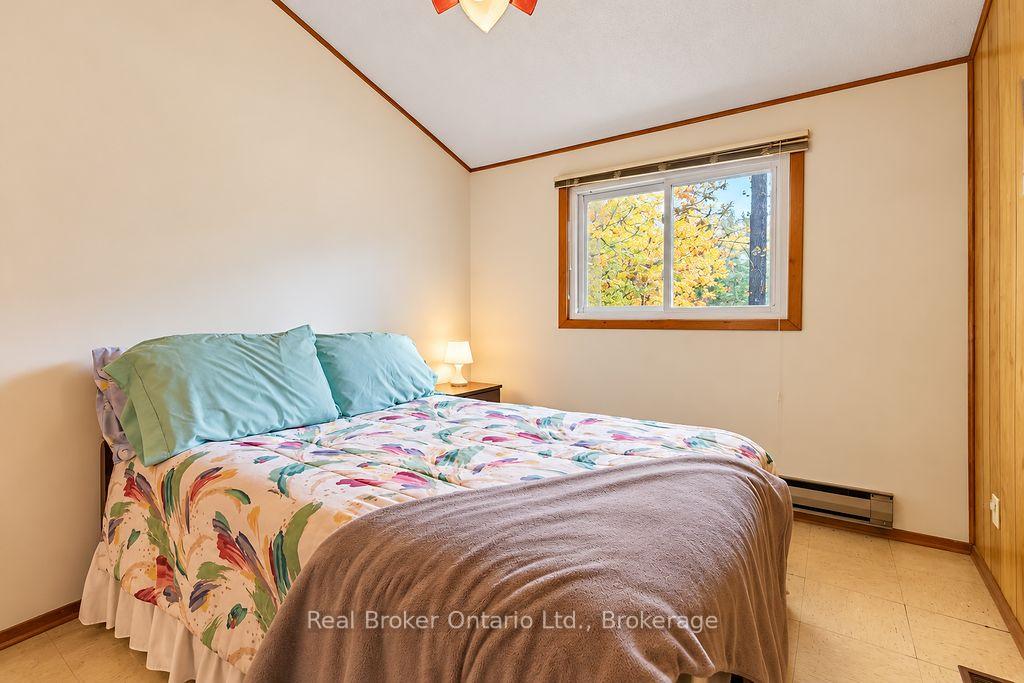 Photo 15 of 38 Deanlea Boulevard, Tiny, Rural Tiny — HOMEH