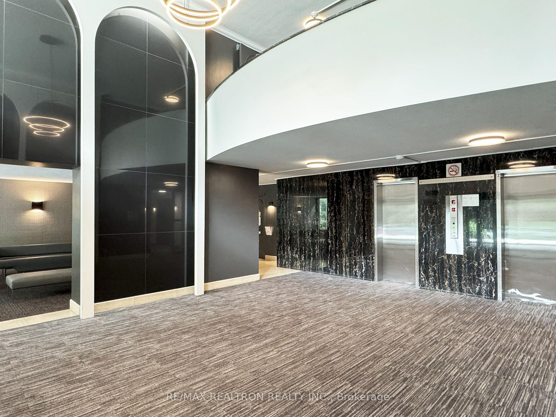 Photo 13 of Unit 804, 10 Shallmar Boulevard, Toronto, Forest Hill North — HOMEH