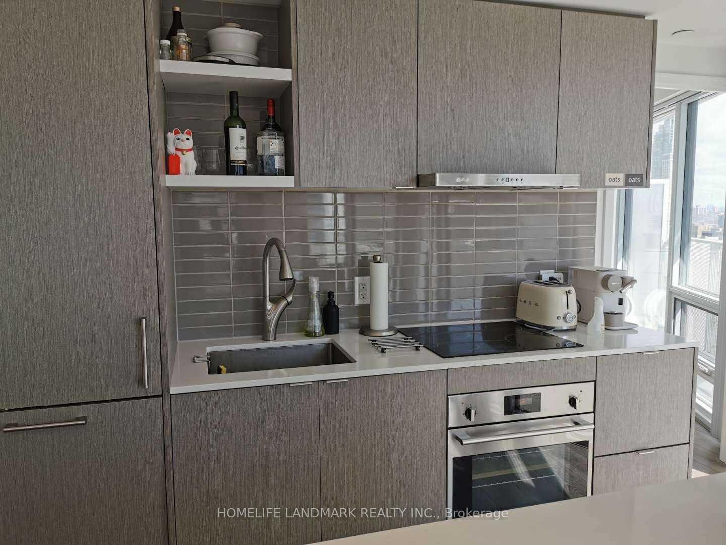 Photo 6 of Unit 3107, 100 Harbour Street, Toronto, Waterfront Communities — HOMEH