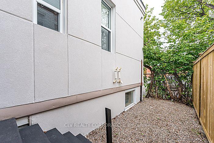 Photo 12 of 289 Cyr Avenue, Ottawa, Vanier — HOMEH