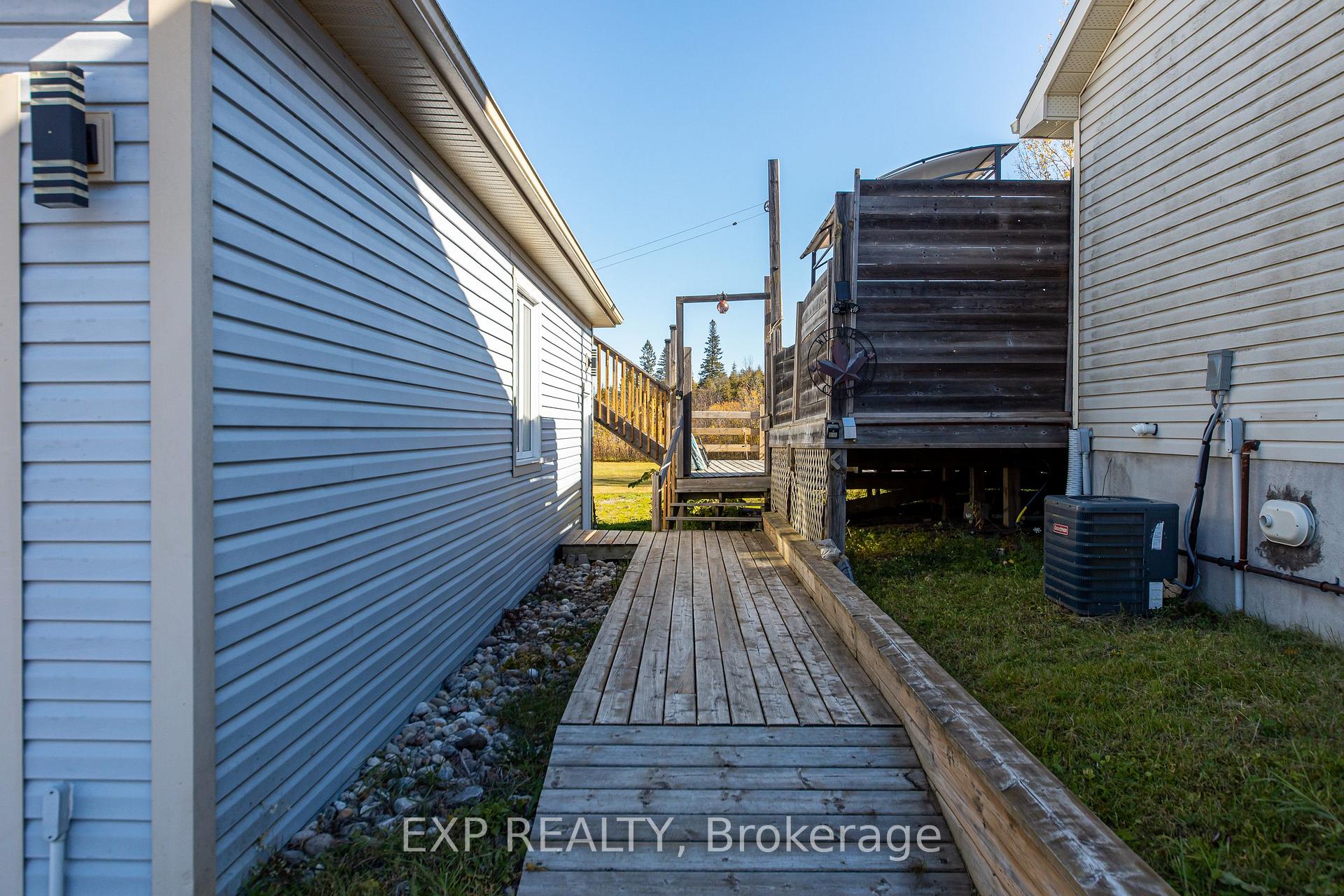 Photo 30 of 841 Rock Road, North Grenville, North Grenville Twp (Kemptville South) — HOMEH