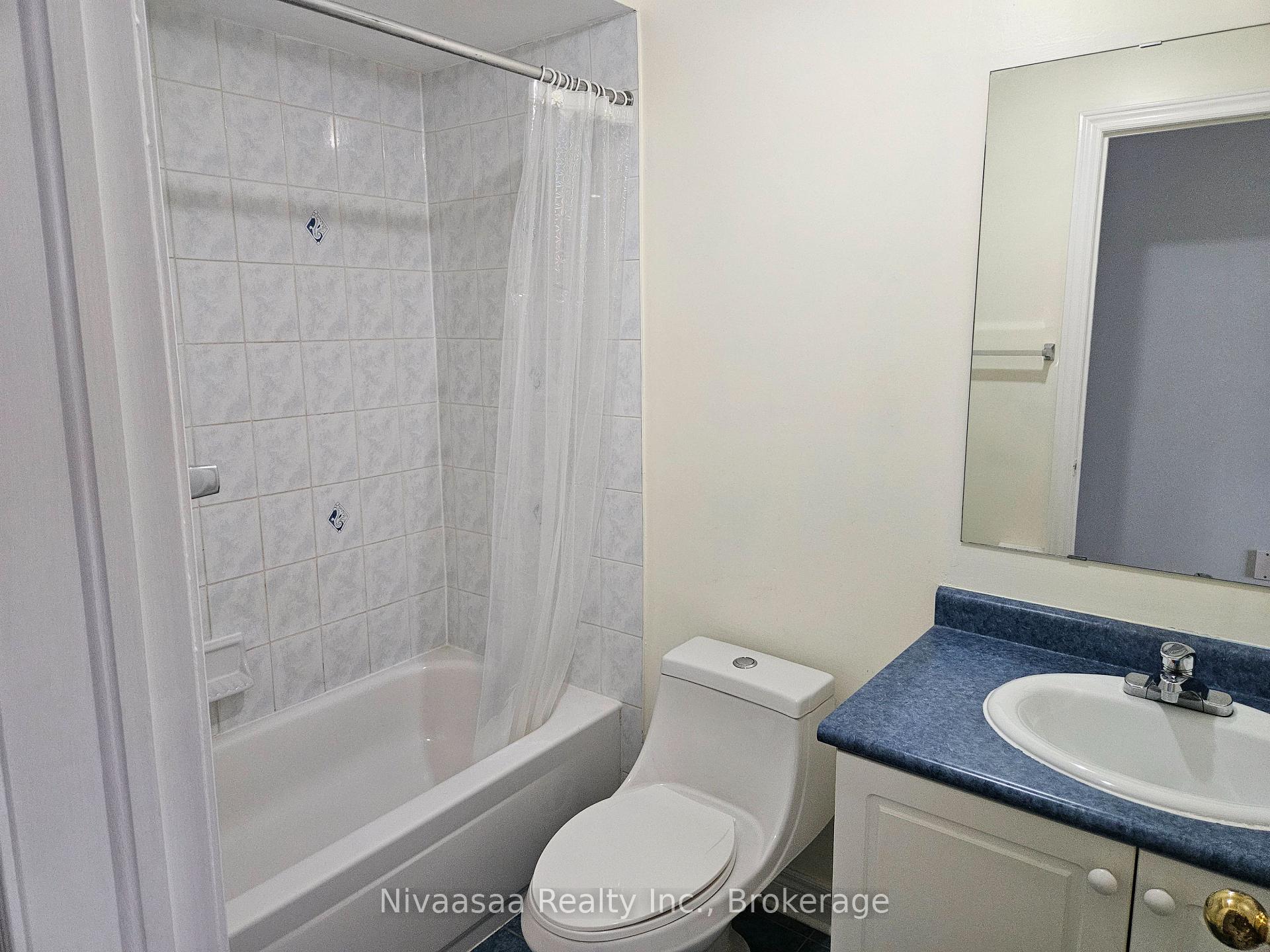 Photo 21 of 926 Ledbury Crescent, Mississauga, East Credit — HOMEH
