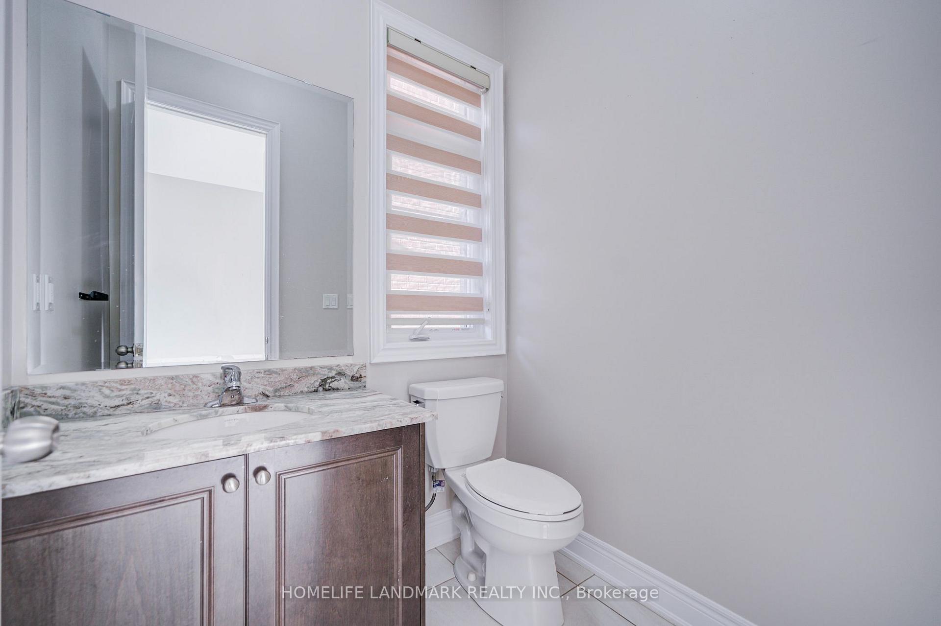 Photo 4 of 7 Malaspina Close, Brampton, Bram West — HOMEH