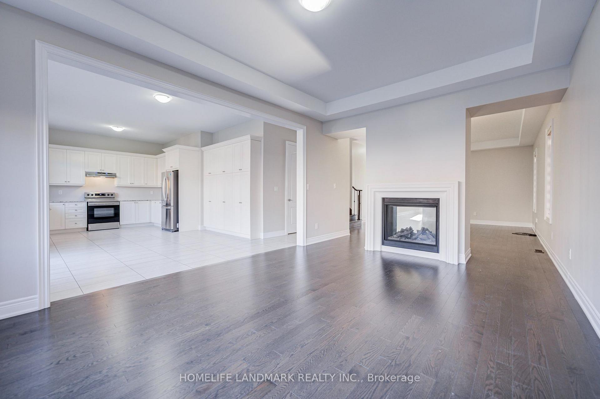 Photo 7 of 7 Malaspina Close, Brampton, Bram West — HOMEH