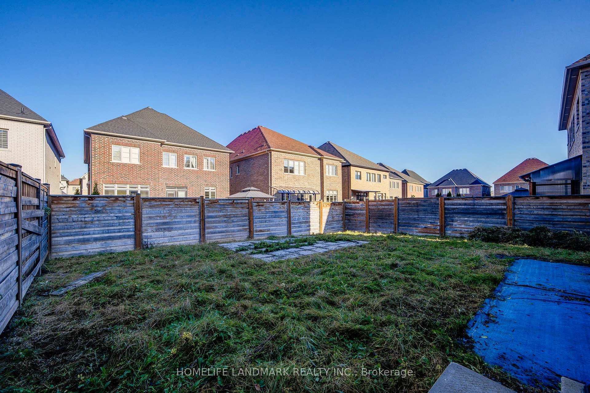 Photo 27 of 7 Malaspina Close, Brampton, Bram West — HOMEH