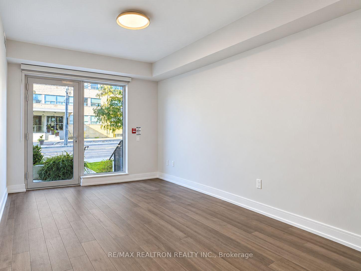 Photo 2 of Unit 103, 2525 Bathurst Street, Toronto, Forest Hill North — HOMEH