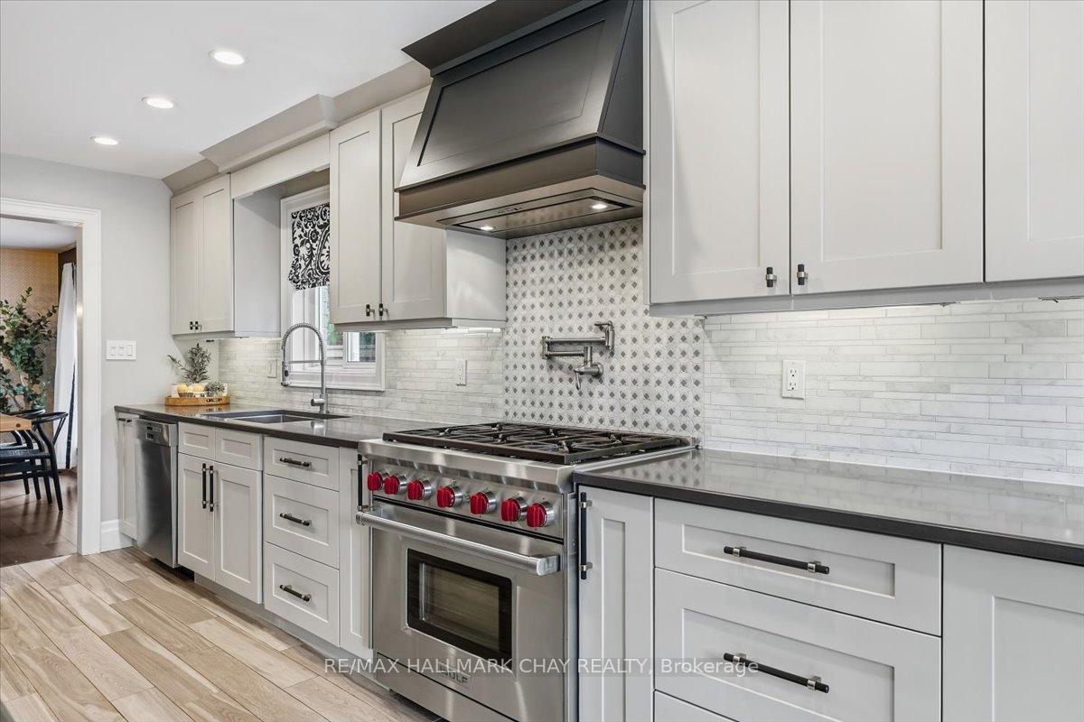 Photo 6 of 5 Draper Court, Whitby, Lynde Creek — HOMEH