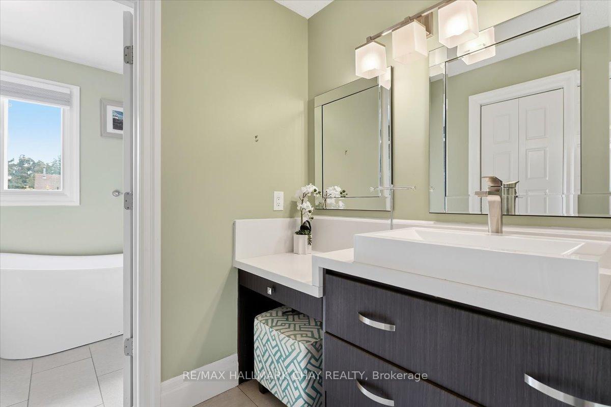 Photo 24 of 5 Draper Court, Whitby, Lynde Creek — HOMEH