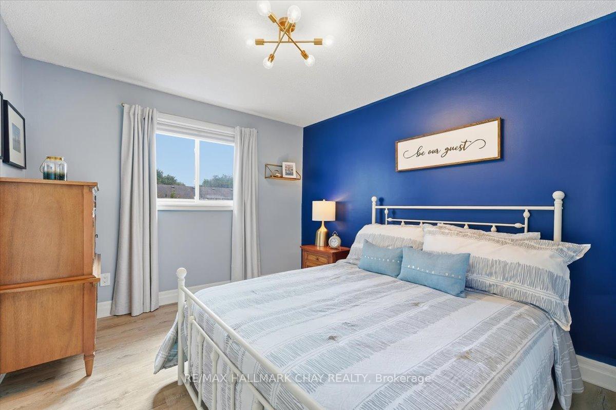 Photo 28 of 5 Draper Court, Whitby, Lynde Creek — HOMEH