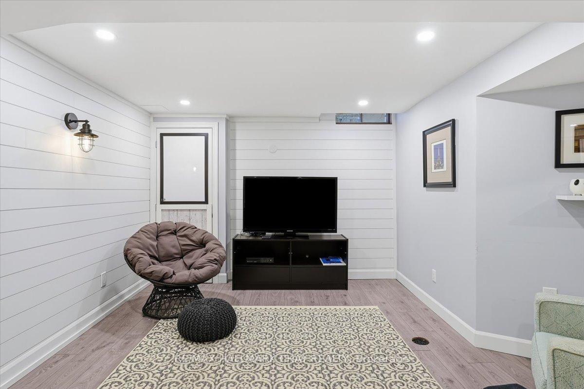 Photo 33 of 5 Draper Court, Whitby, Lynde Creek — HOMEH