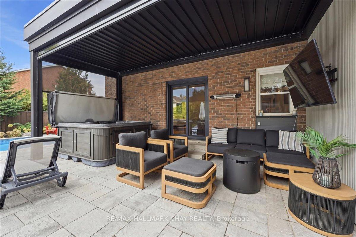 Photo 39 of 5 Draper Court, Whitby, Lynde Creek — HOMEH
