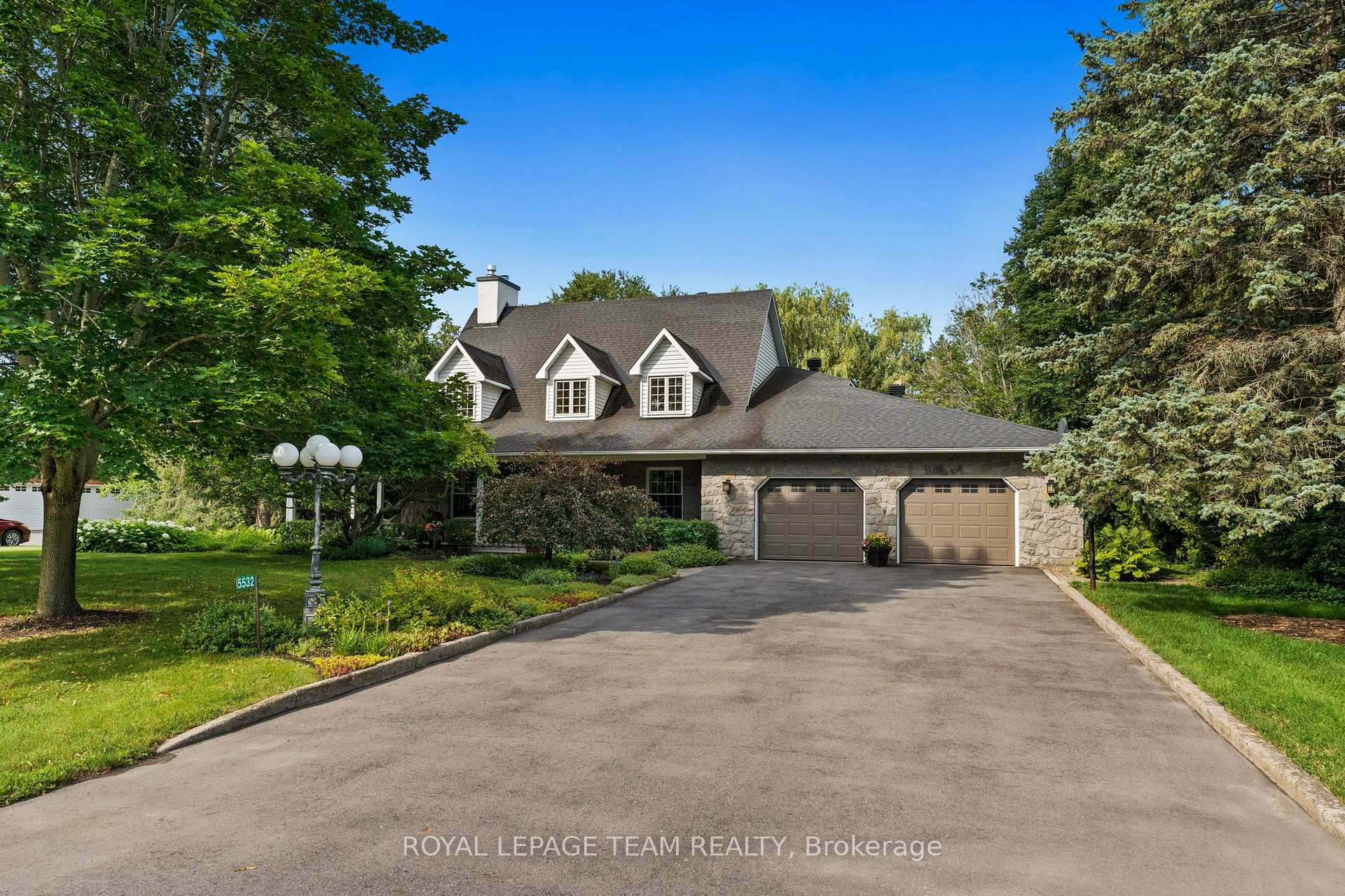 Photo 3 of 5532 Whitewood Avenue, Ottawa, Manotick Village & Manotick Estates — HOMEH