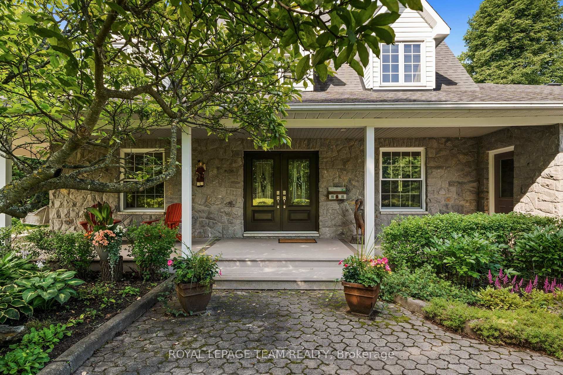 Photo 5 of 5532 Whitewood Avenue, Ottawa, Manotick Village & Manotick Estates — HOMEH