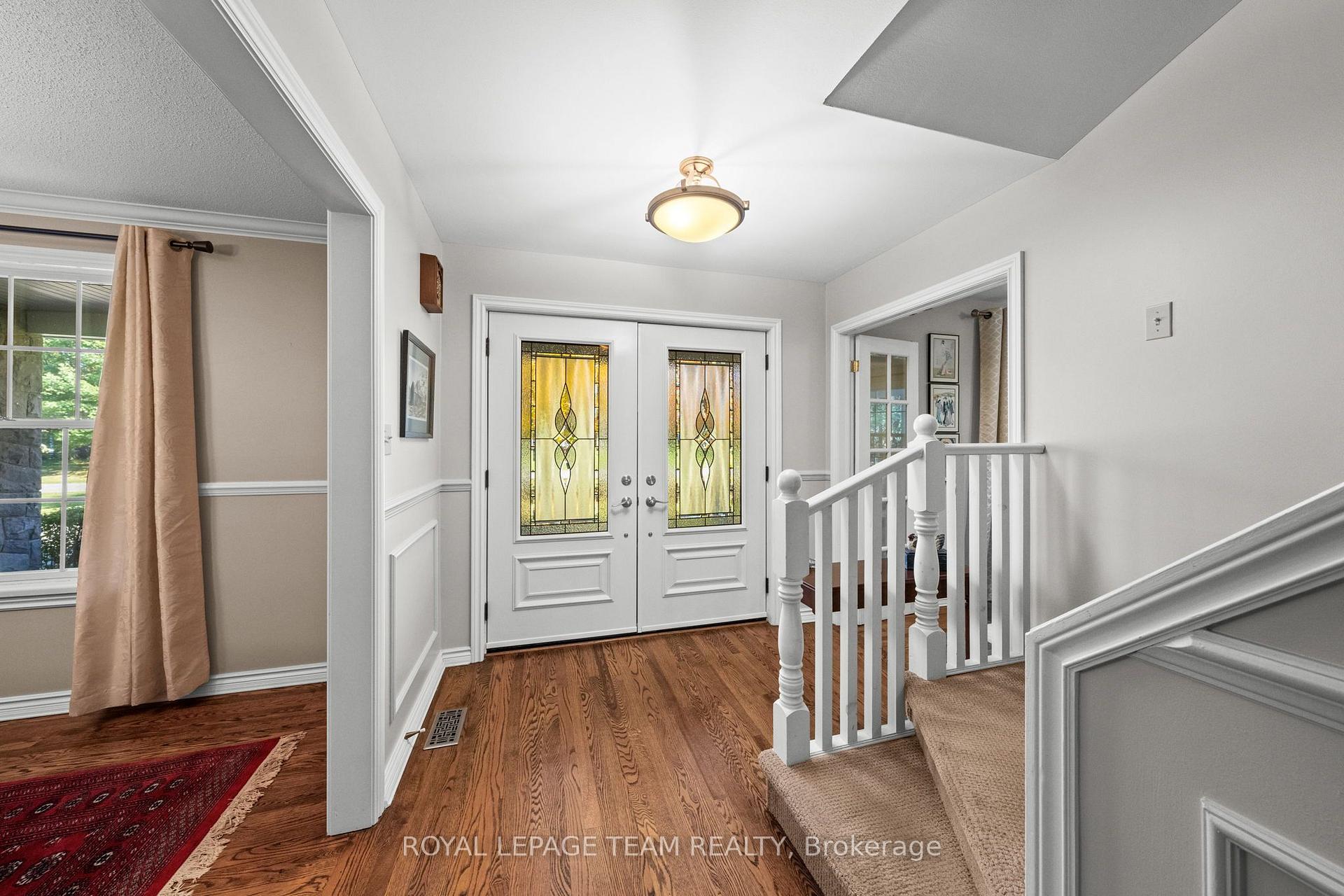 Photo 6 of 5532 Whitewood Avenue, Ottawa, Manotick Village & Manotick Estates — HOMEH