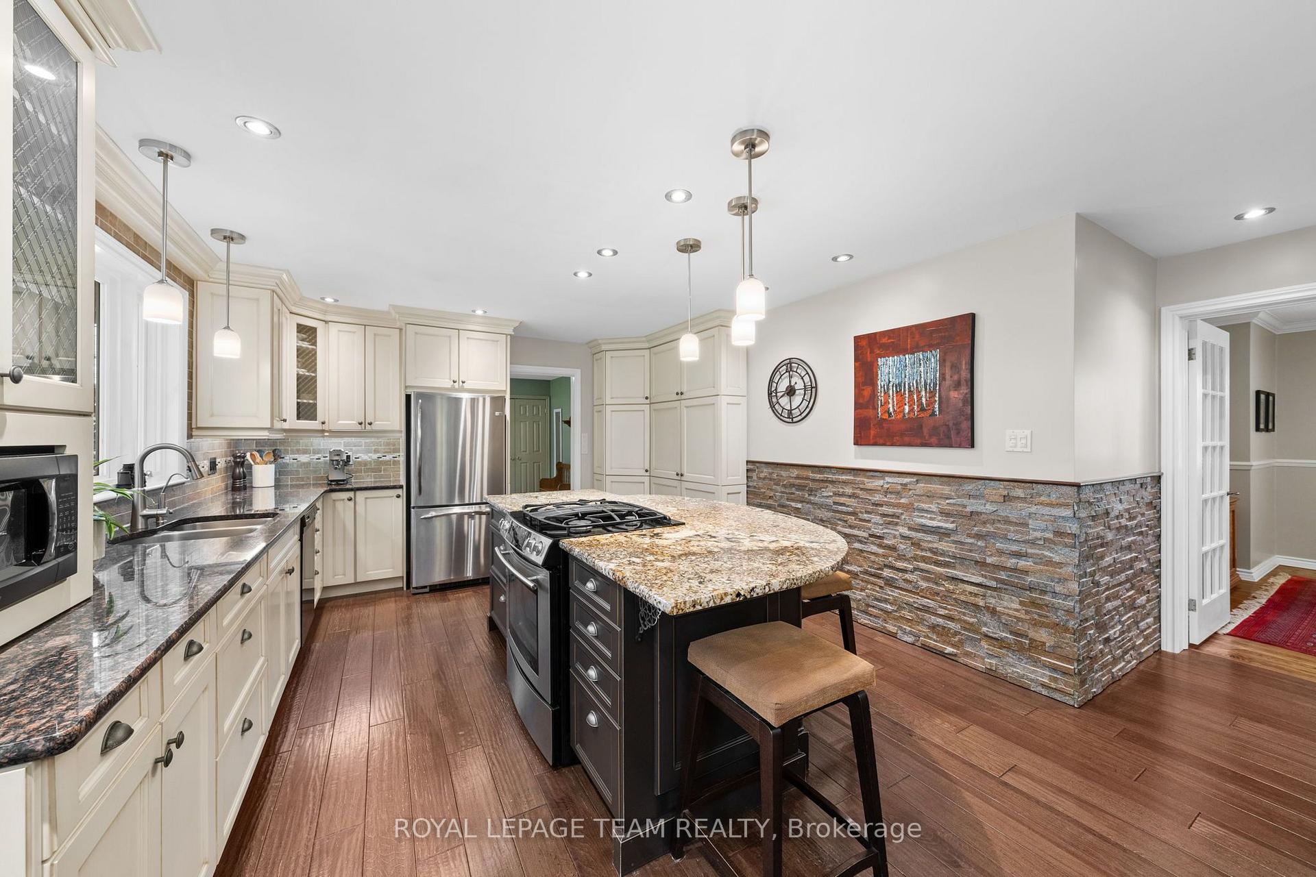 Photo 15 of 5532 Whitewood Avenue, Ottawa, Manotick Village & Manotick Estates — HOMEH