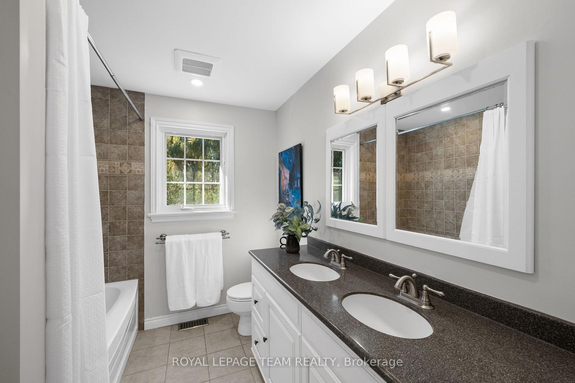 Photo 32 of 5532 Whitewood Avenue, Ottawa, Manotick Village & Manotick Estates — HOMEH