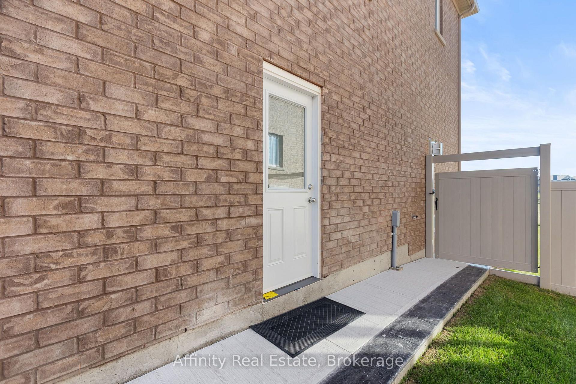 Photo 20 of Unit #Basement, 64 Shawbridge Court, Hamilton, Stoney Creek Mountain — HOMEH