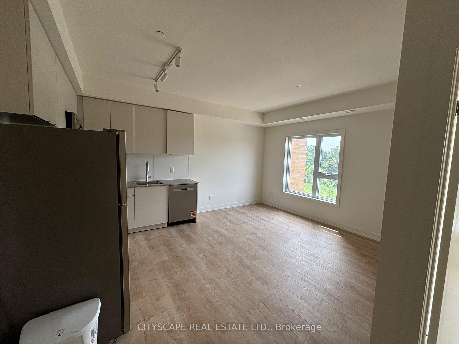 Photo 6 of Unit 304A, 16 Melbourne Avenue, St. Catharines, E. Chester — HOMEH