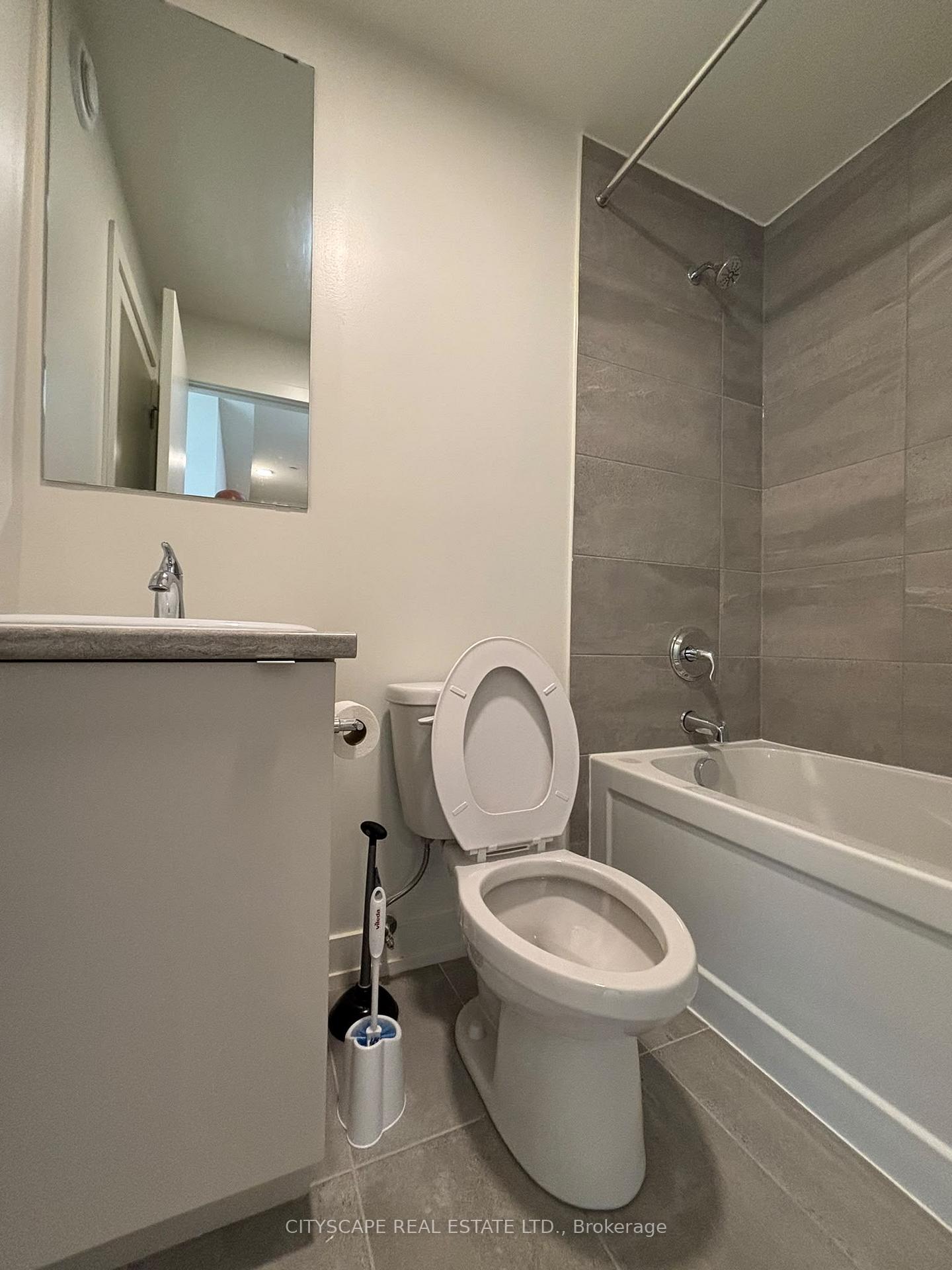 Photo 18 of Unit 304A, 16 Melbourne Avenue, St. Catharines, E. Chester — HOMEH