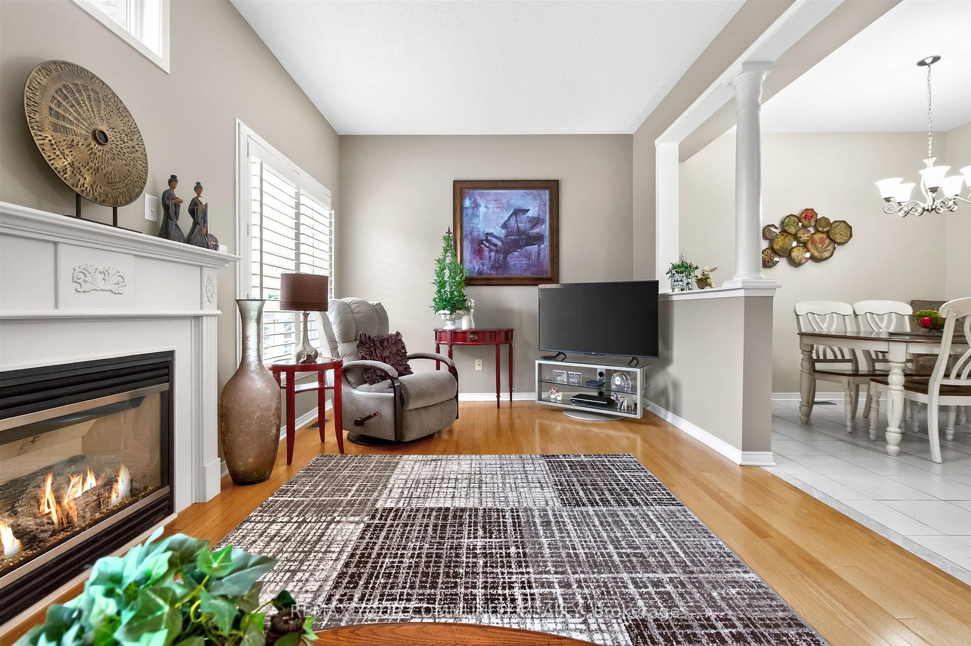 Photo 12 of 61 Cozens Drive, Richmond Hill, Oak Ridges — HOMEH