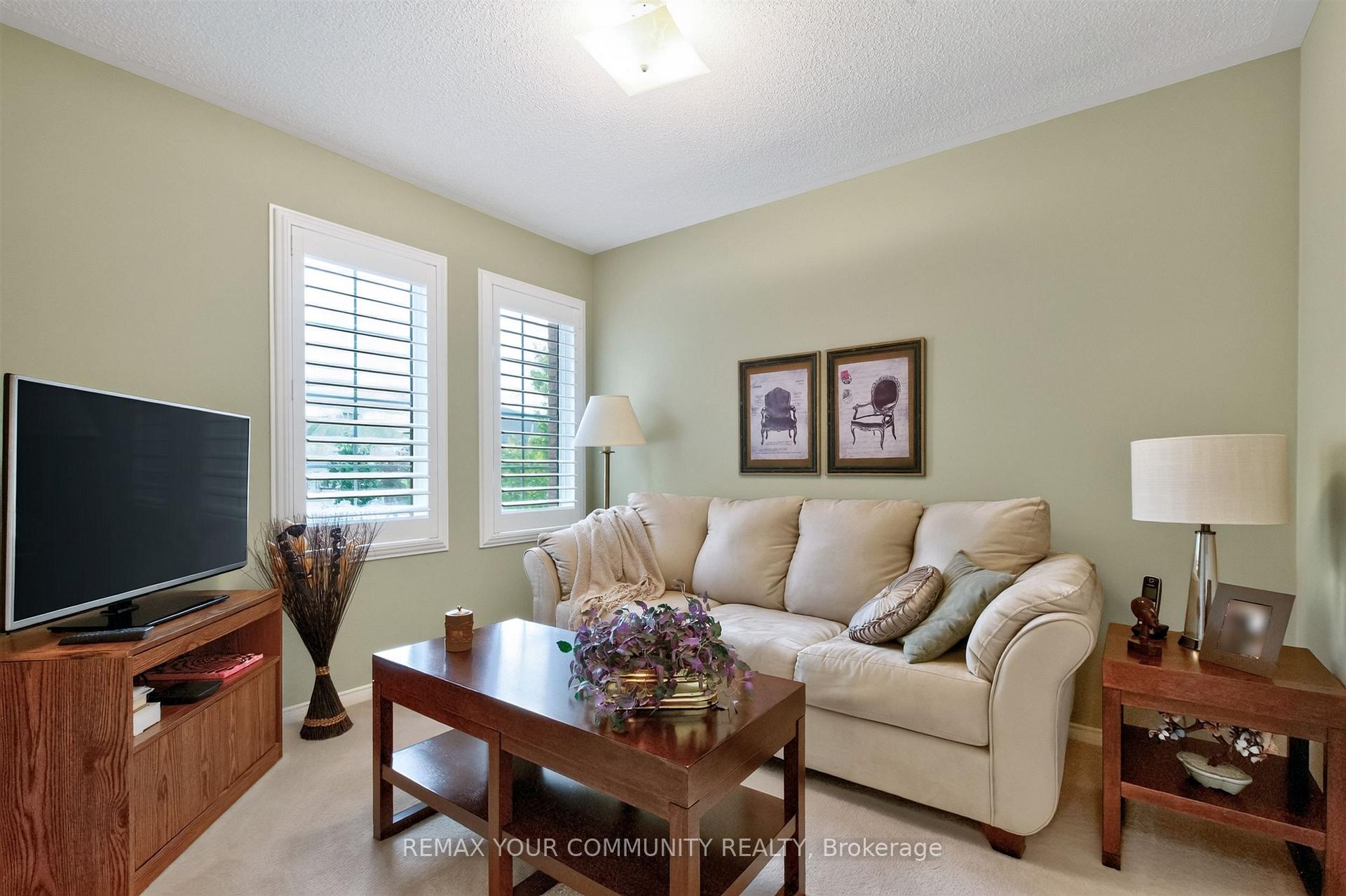 Photo 15 of 61 Cozens Drive, Richmond Hill, Oak Ridges — HOMEH