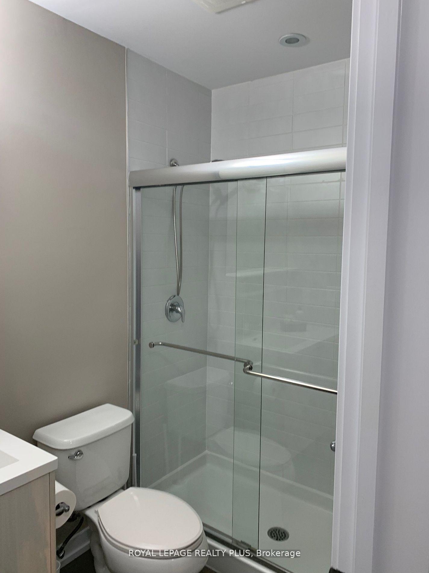 Photo 13 of Unit 403, 457 Plains Road E, Burlington, LaSalle — HOMEH