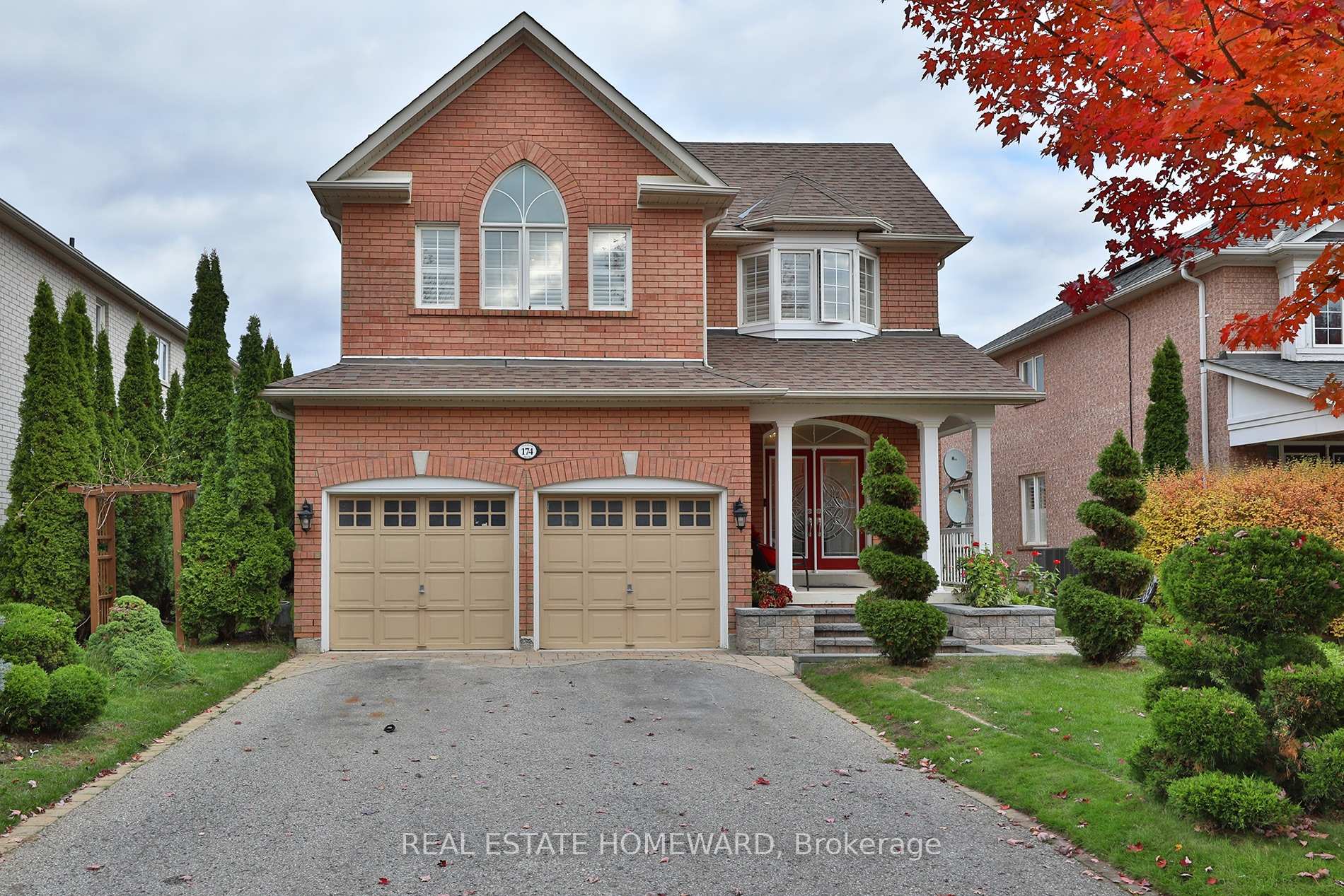 Photo 1 of 174 Tormina Boulevard, Whitby, Taunton North — HOMEH