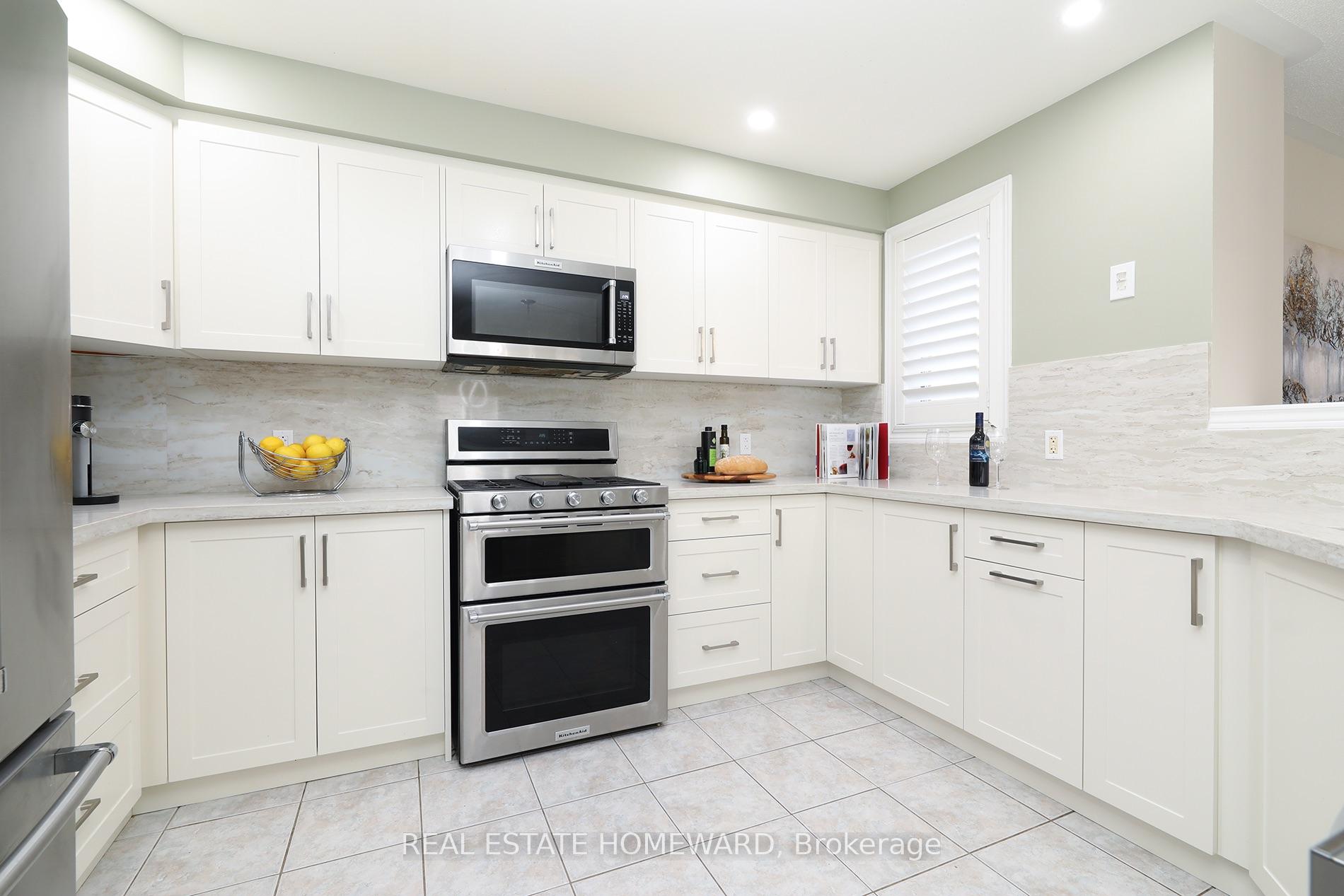 Photo 13 of 174 Tormina Boulevard, Whitby, Taunton North — HOMEH