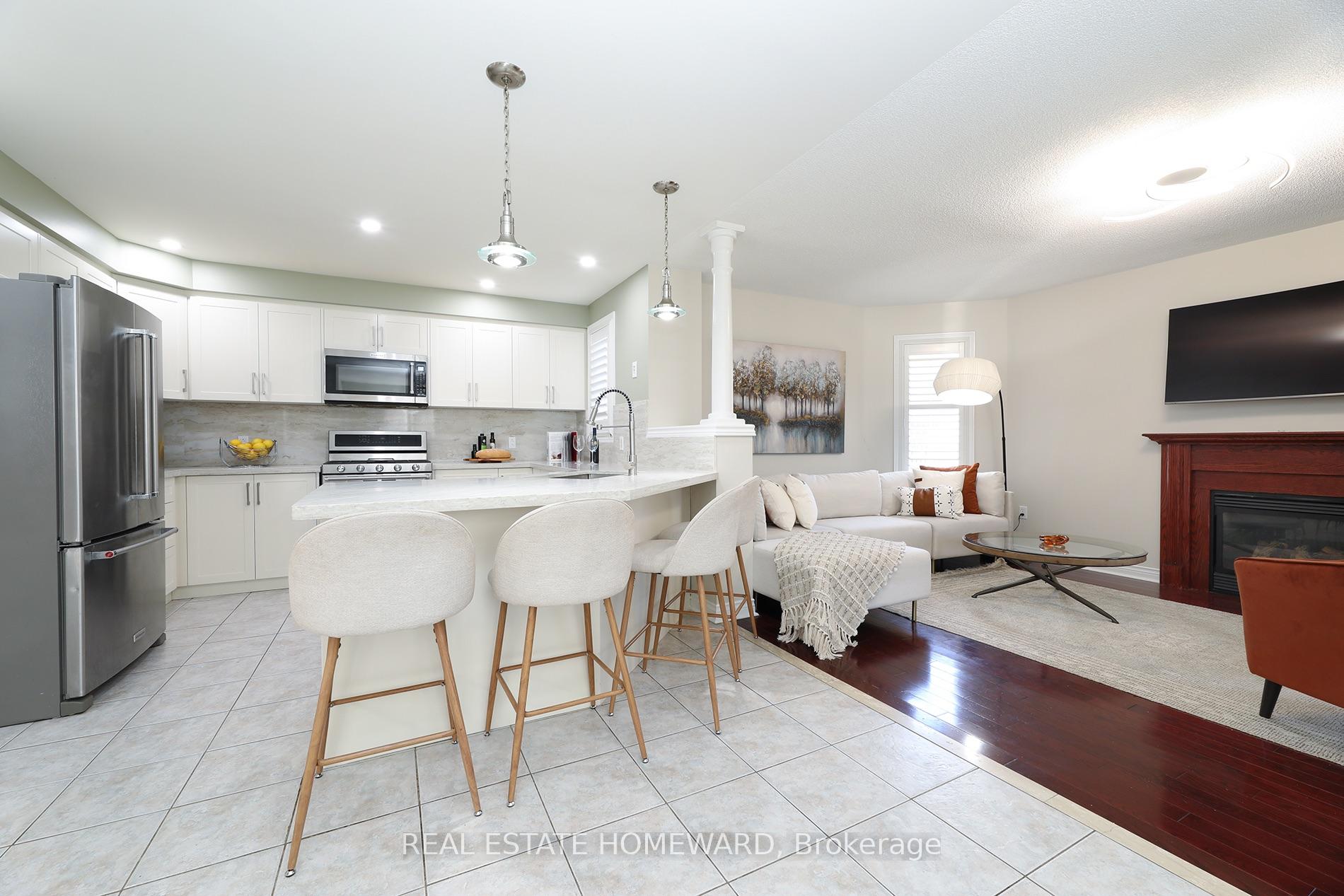 Photo 18 of 174 Tormina Boulevard, Whitby, Taunton North — HOMEH