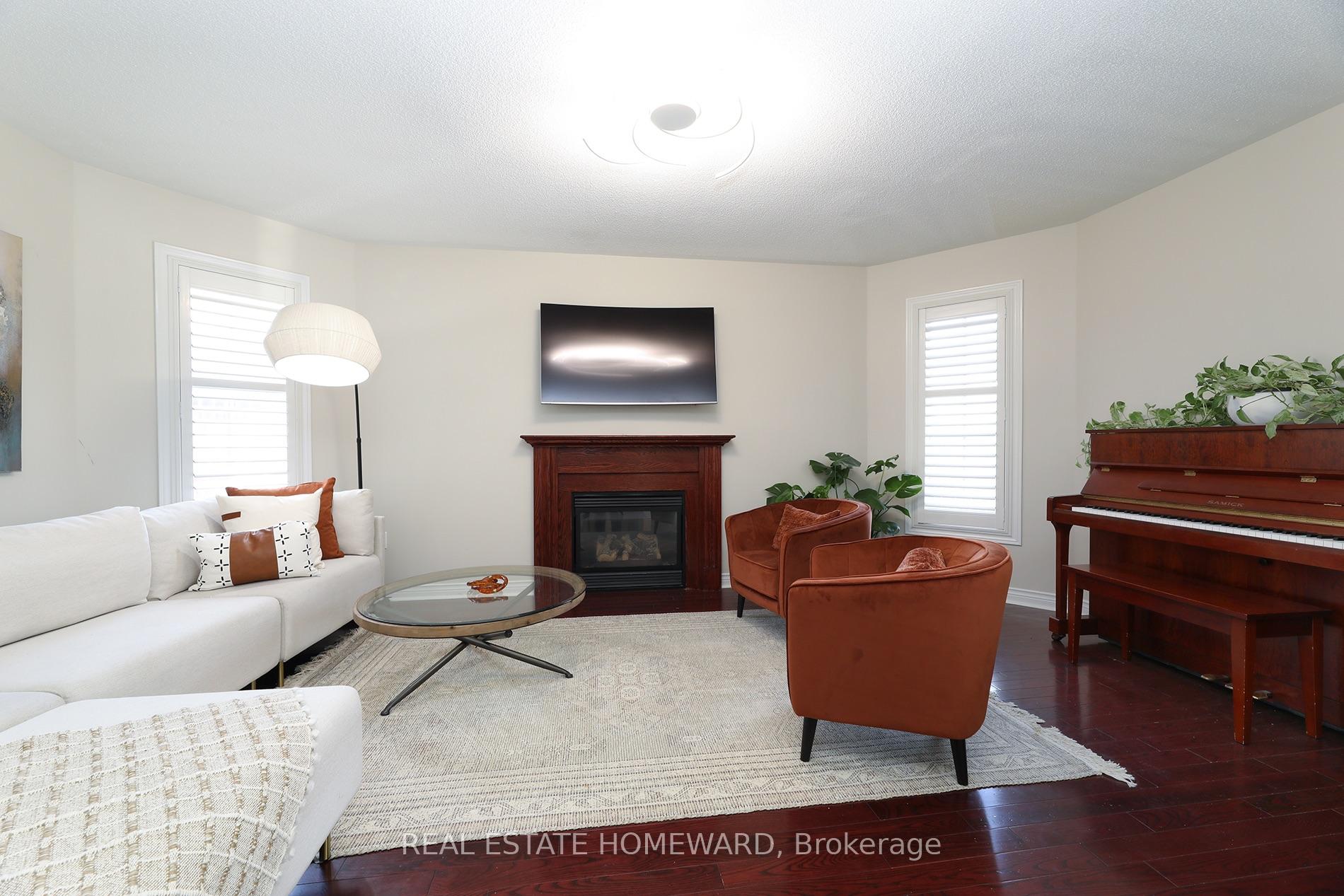 Photo 21 of 174 Tormina Boulevard, Whitby, Taunton North — HOMEH