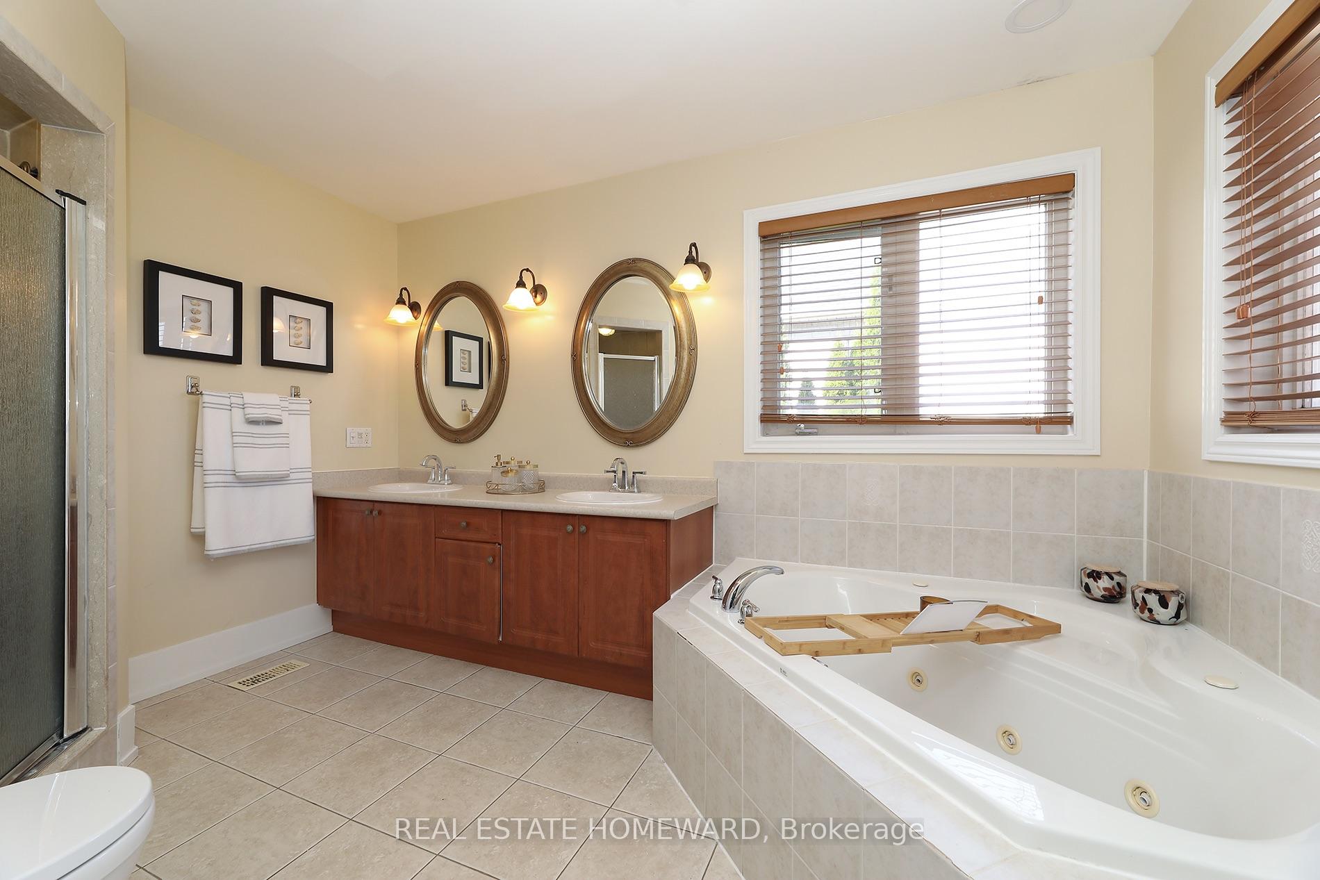 Photo 30 of 174 Tormina Boulevard, Whitby, Taunton North — HOMEH