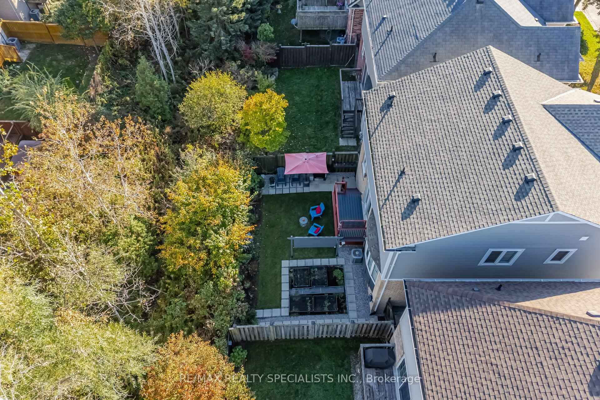 Photo 38 of 306 Montreal Circle, Hamilton, Winona Park — HOMEH