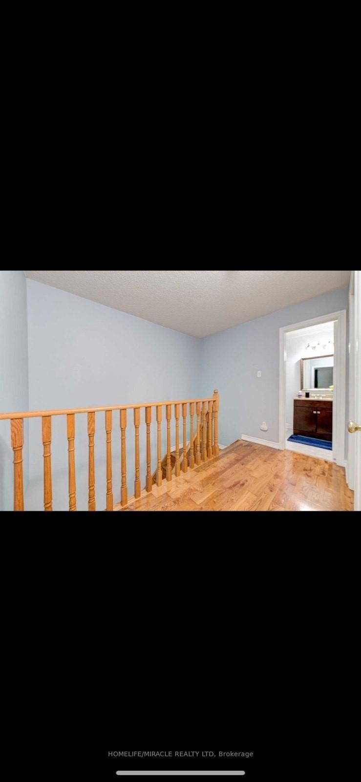 Photo 5 of 70 Blue Spruce Street, Brampton, Sandringham-Wellington — HOMEH