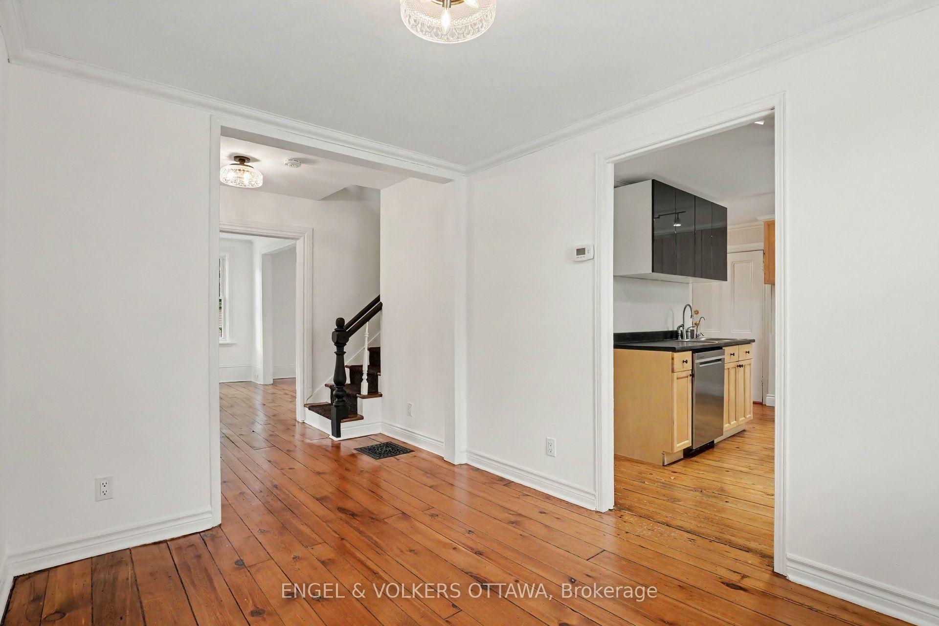 Photo 14 of 8169 Victoria Street, Ottawa, Metcalfe — HOMEH