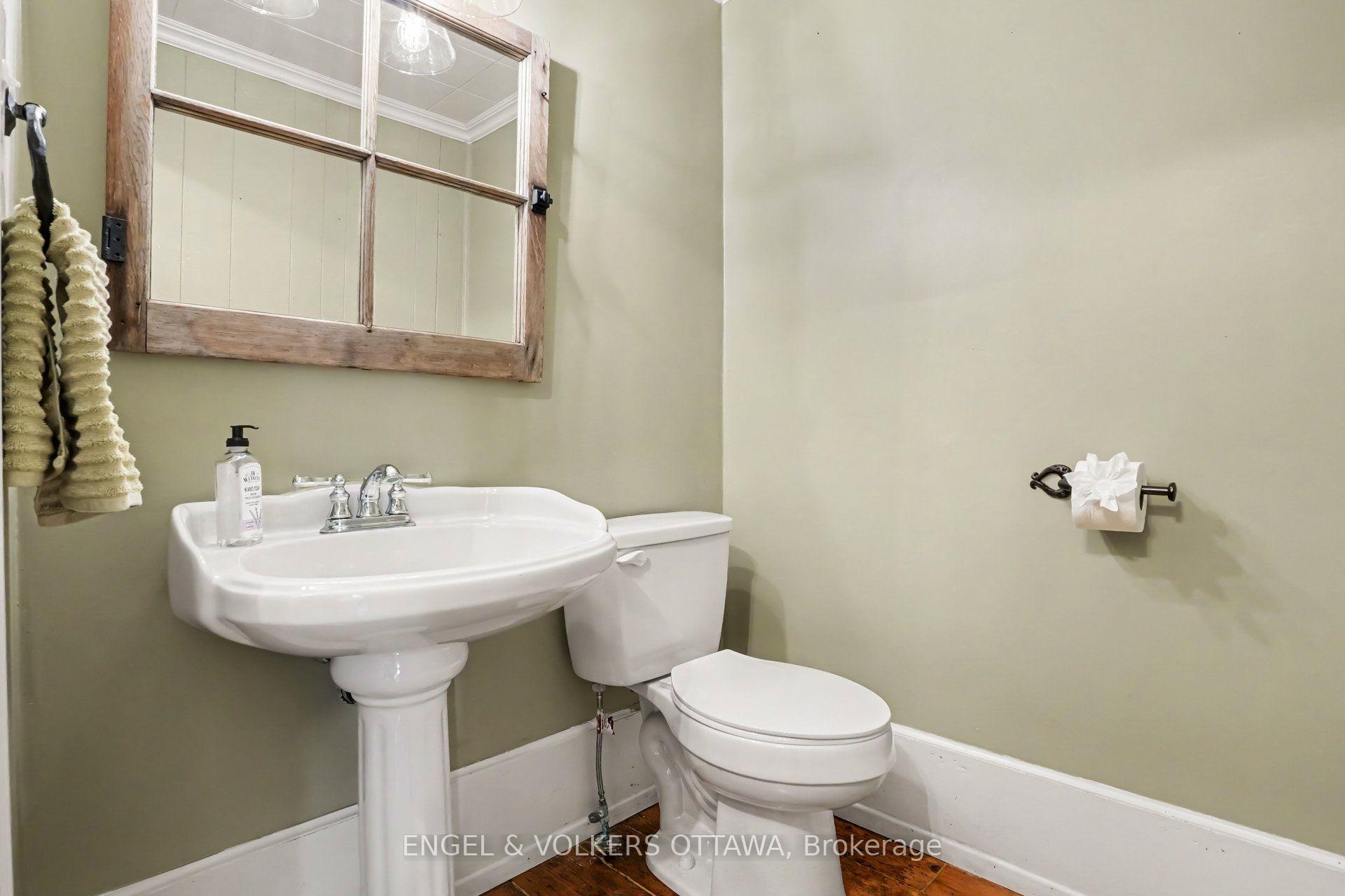 Photo 16 of 8169 Victoria Street, Ottawa, Metcalfe — HOMEH