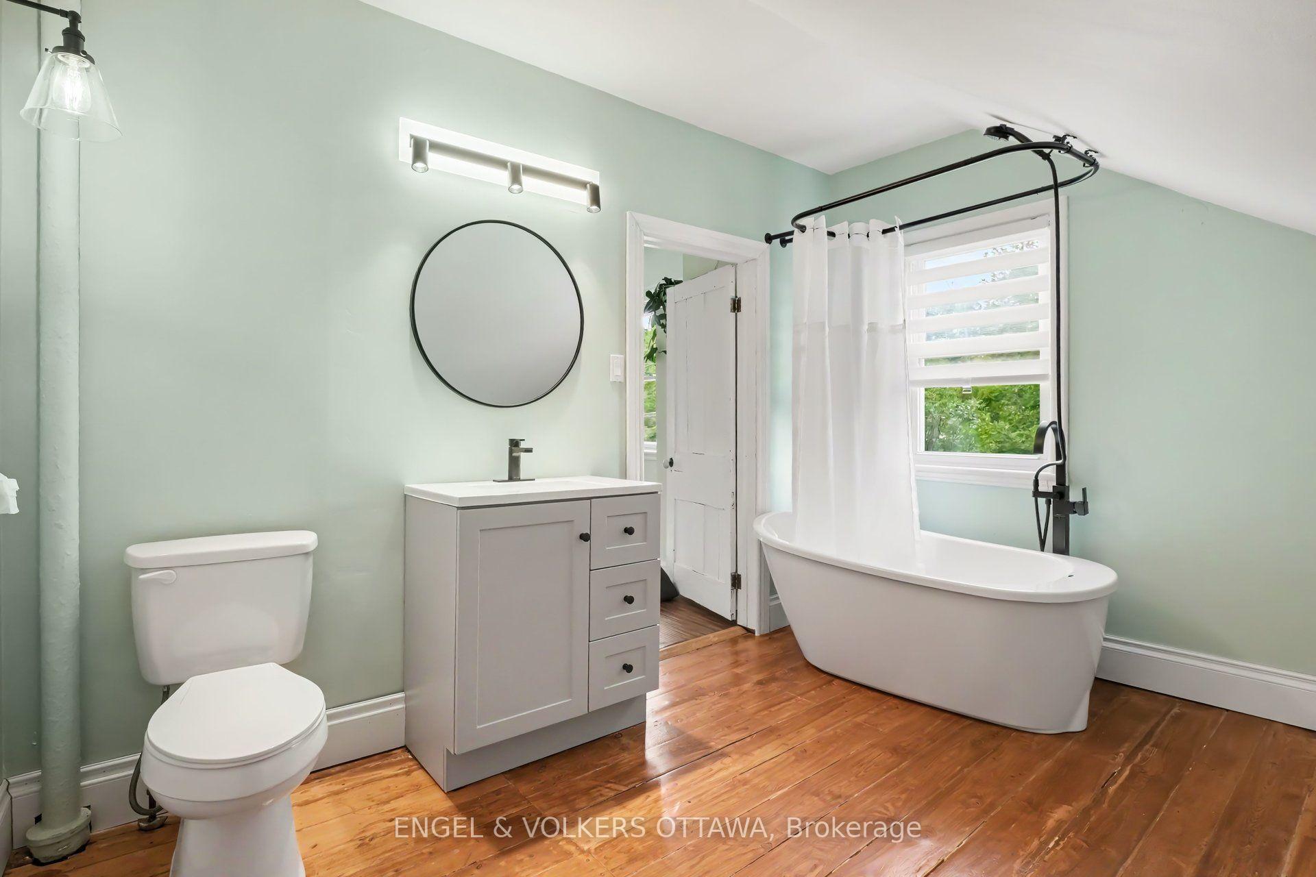 Photo 25 of 8169 Victoria Street, Ottawa, Metcalfe — HOMEH