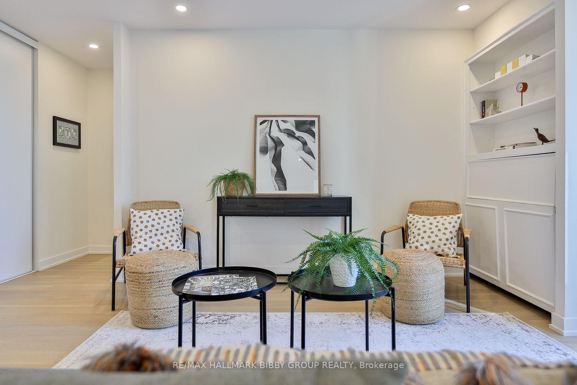 Photo 5 of Unit 1434, 33 Harbour Square, Toronto, Waterfront Communities — HOMEH