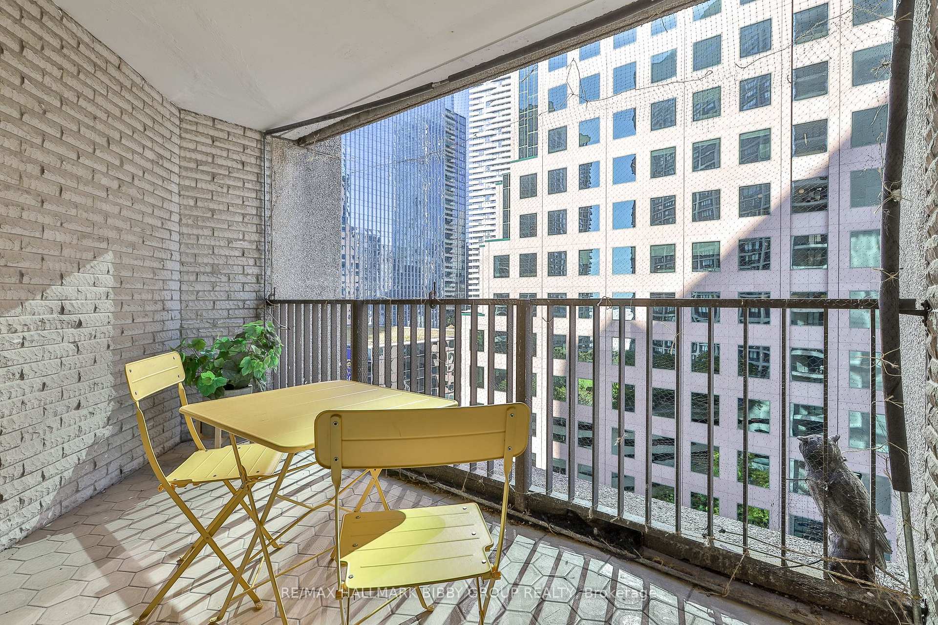Photo 27 of Unit 1434, 33 Harbour Square, Toronto, Waterfront Communities — HOMEH