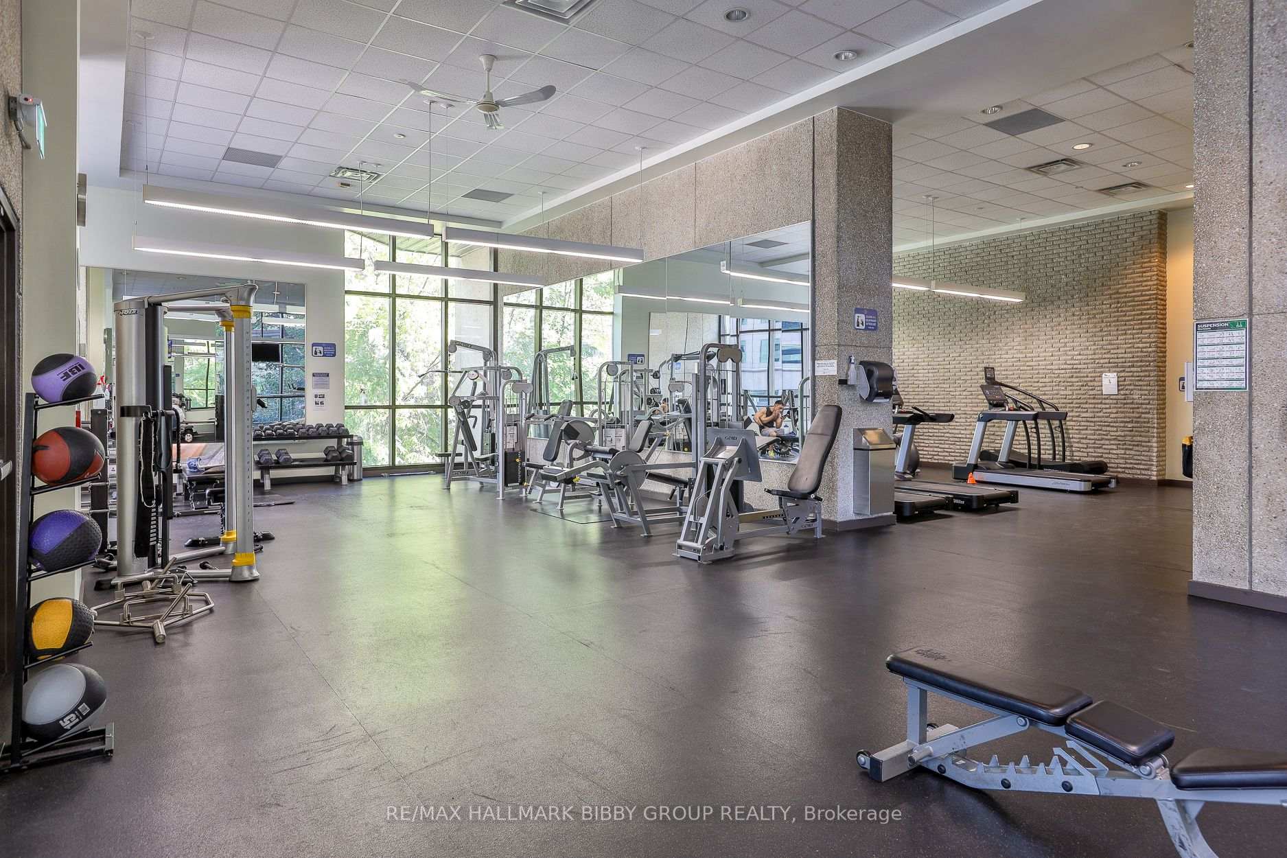 Photo 33 of Unit 1434, 33 Harbour Square, Toronto, Waterfront Communities — HOMEH