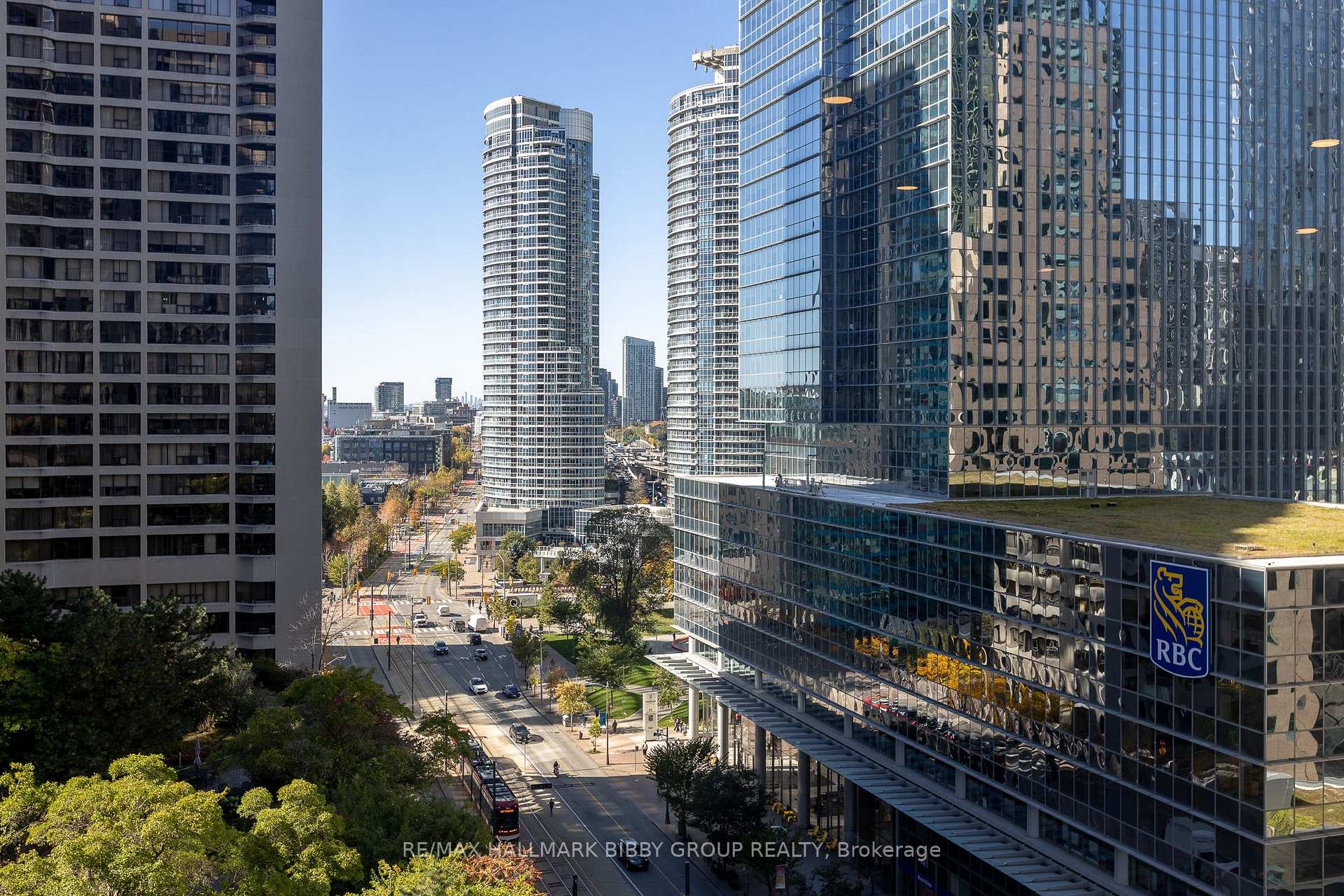 Photo 35 of Unit 1434, 33 Harbour Square, Toronto, Waterfront Communities — HOMEH