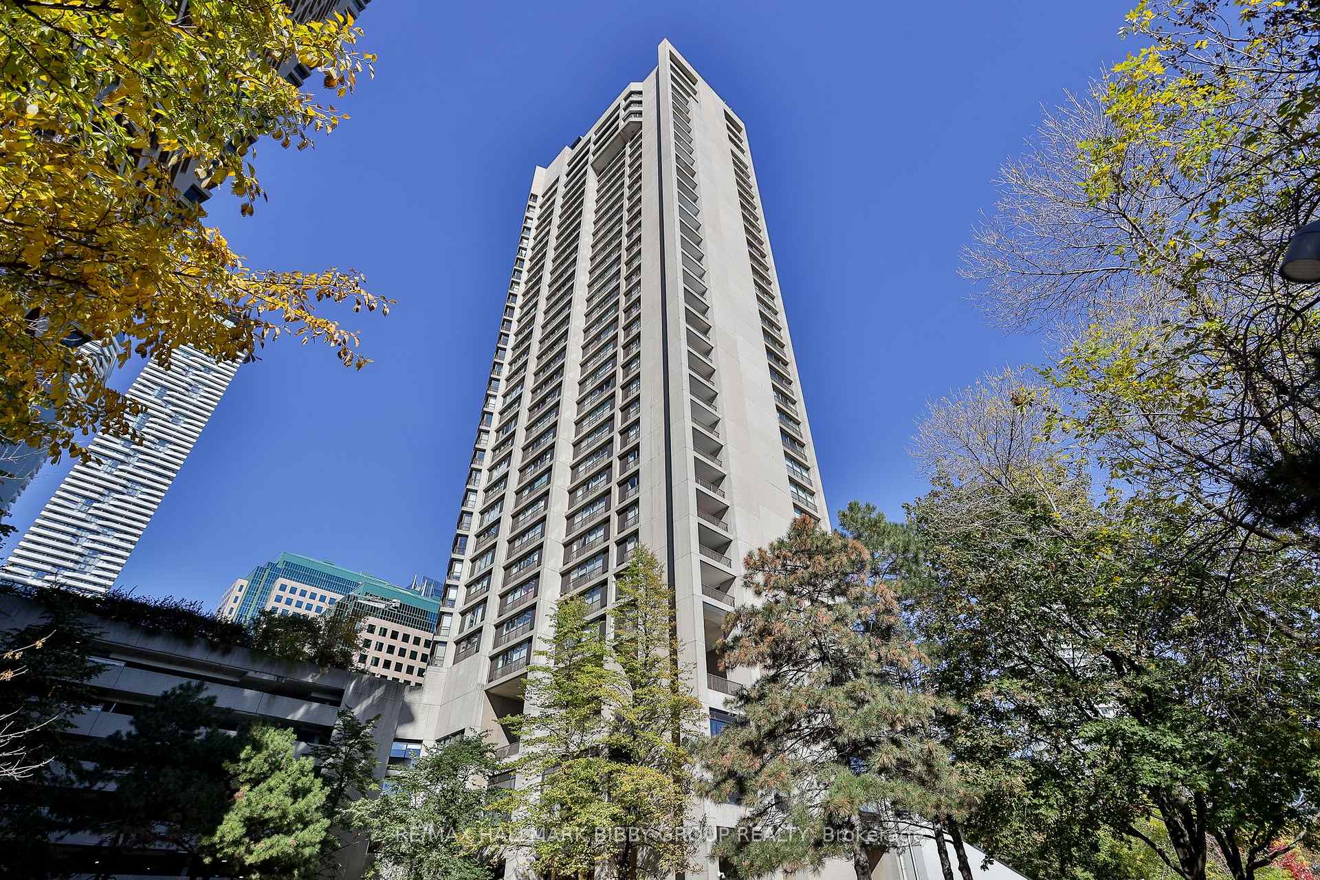 Photo 37 of Unit 1434, 33 Harbour Square, Toronto, Waterfront Communities — HOMEH