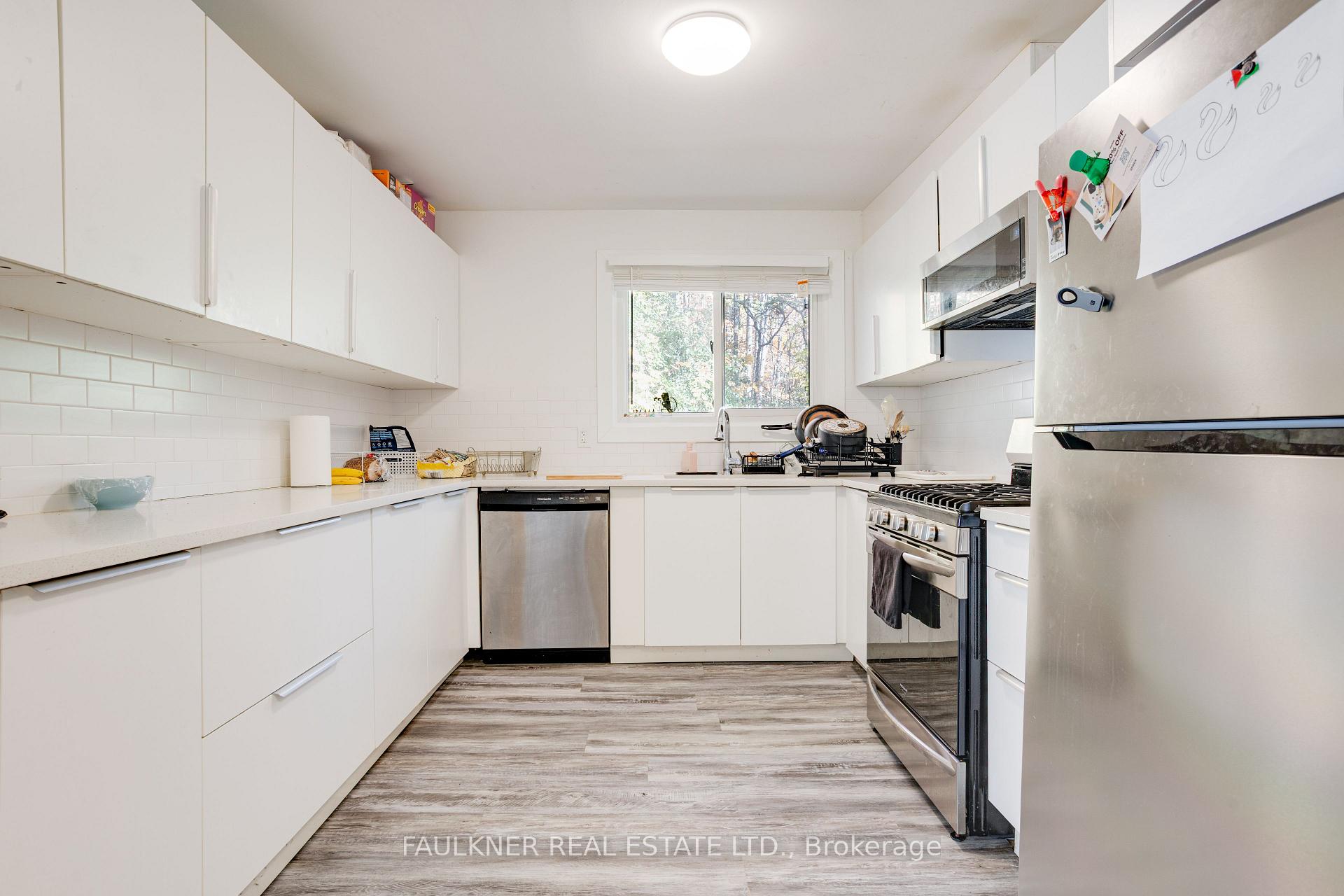 Photo 6 of 161 Lebrun Street, Ottawa, Vanier — HOMEH