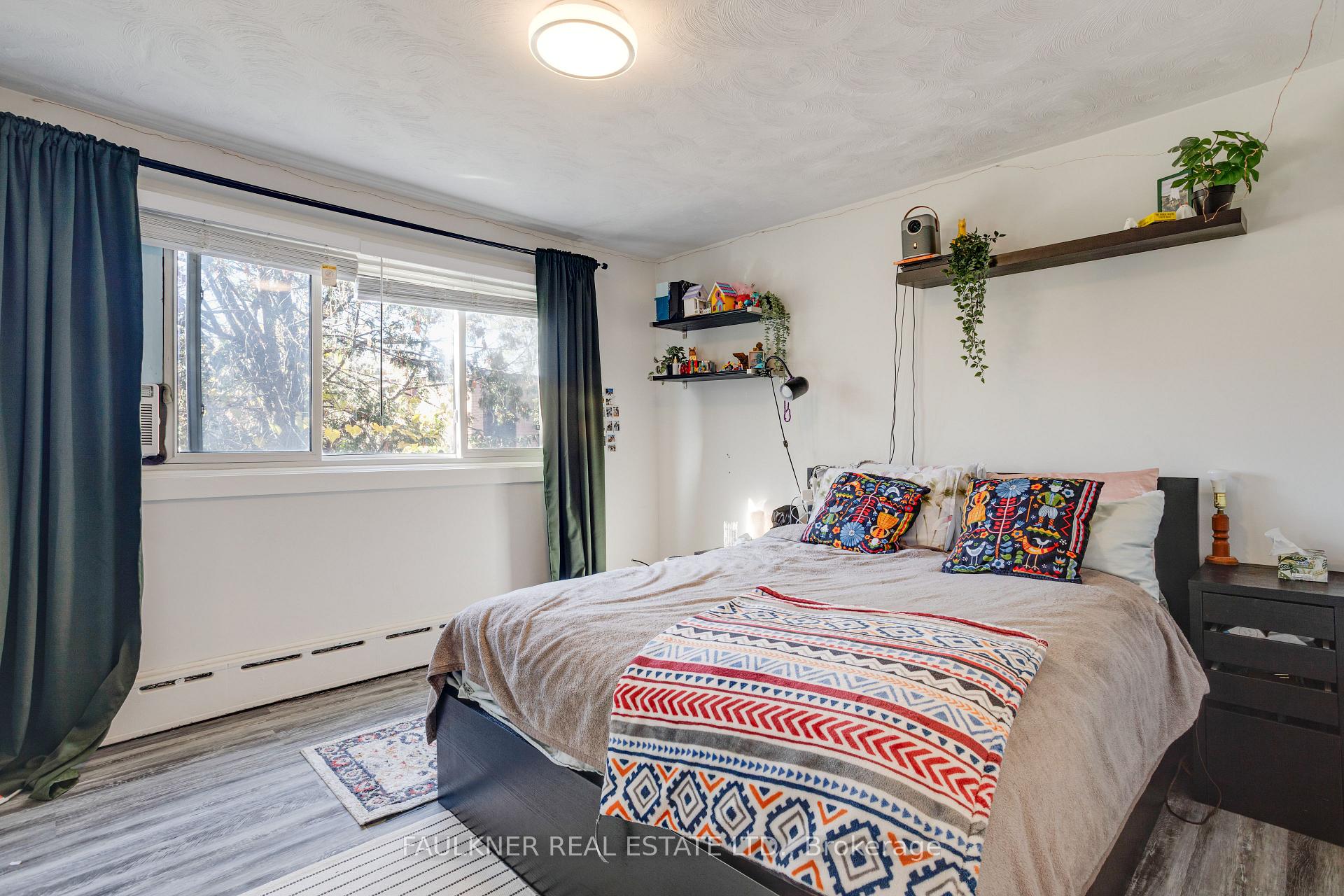 Photo 16 of 161 Lebrun Street, Ottawa, Vanier — HOMEH