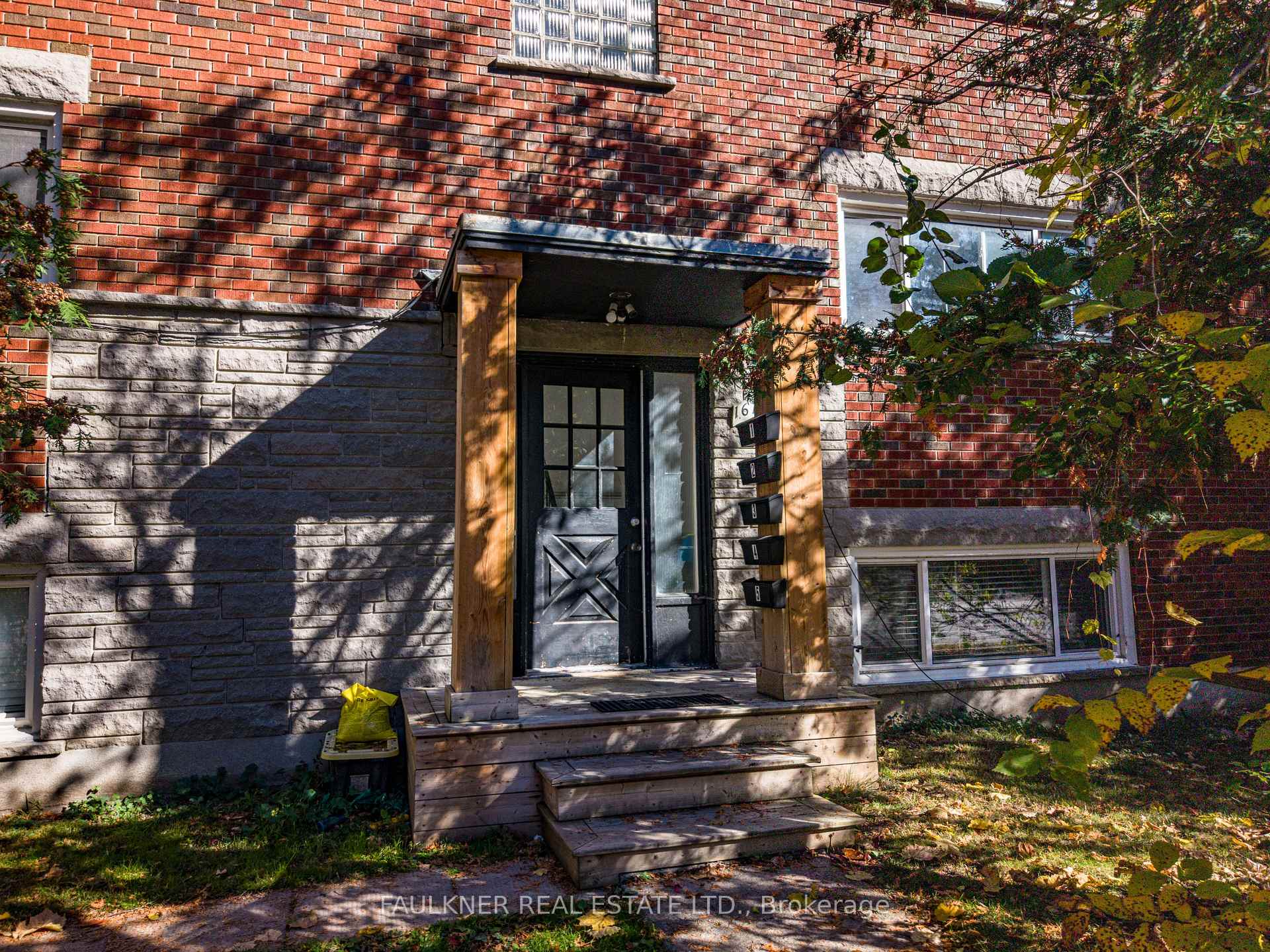 Photo 25 of 161 Lebrun Street, Ottawa, Vanier — HOMEH