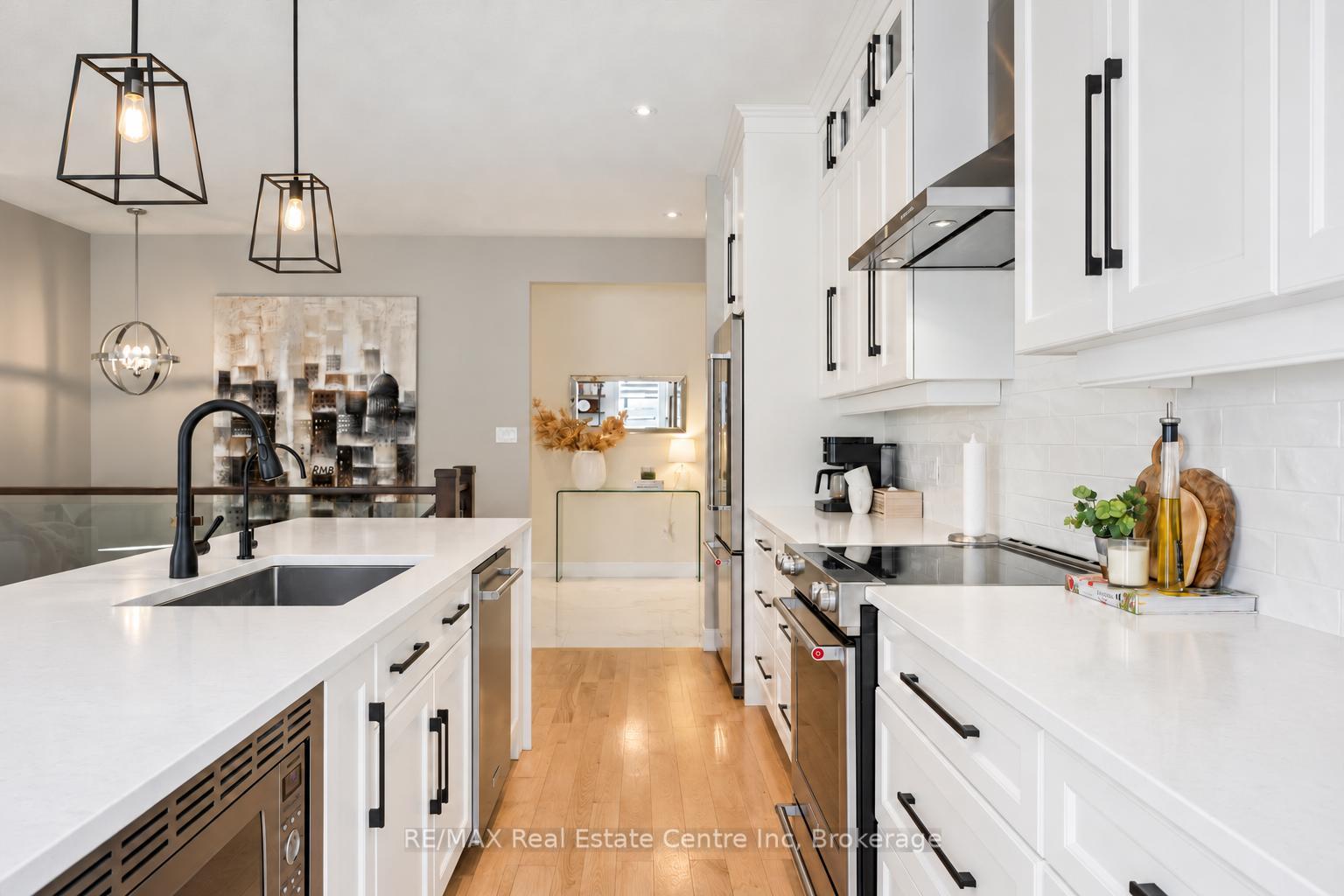 Photo 17 of 66 Waverley Drive, Guelph, Riverside Park — HOMEH