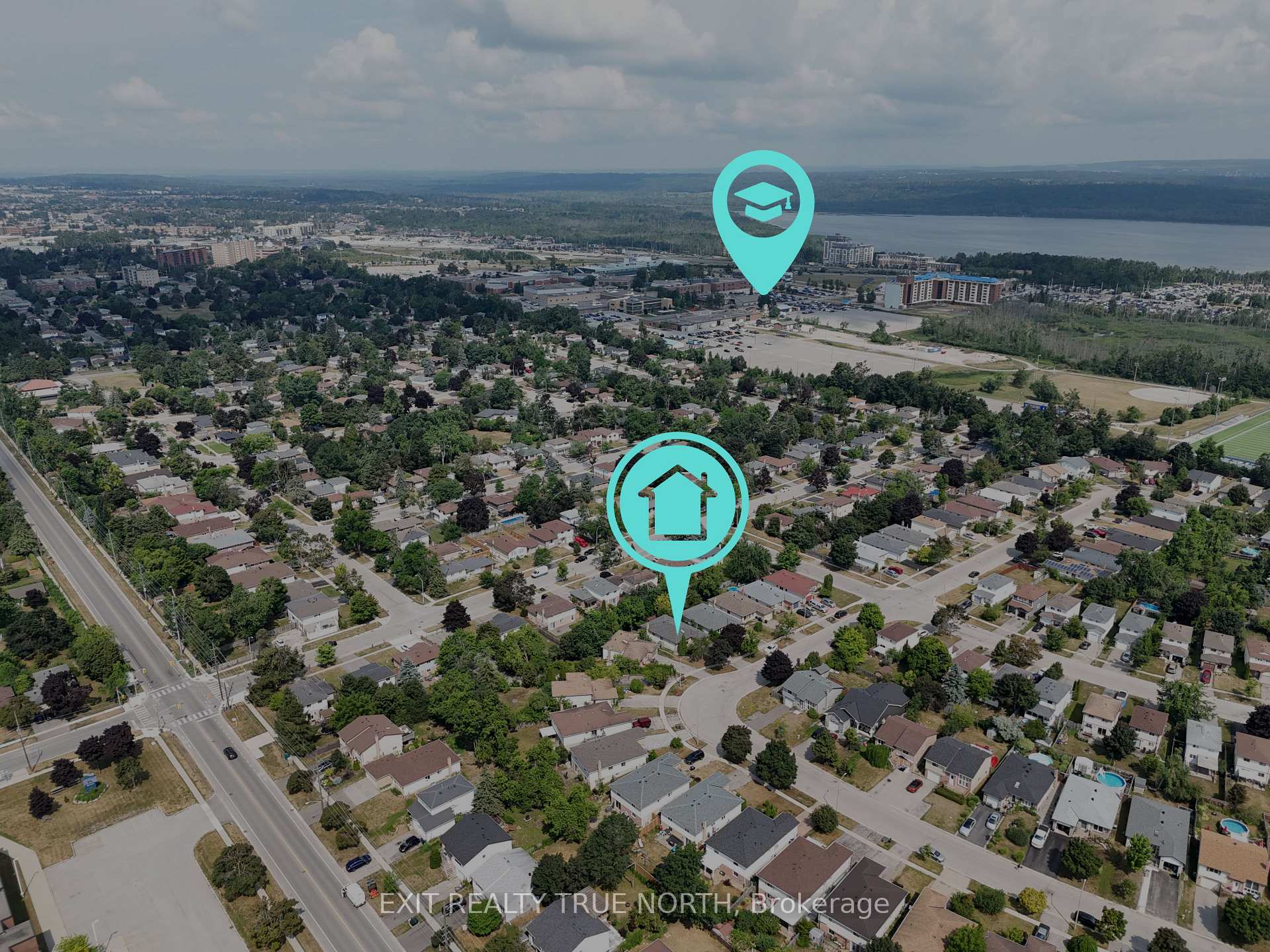 Photo 8 of 71 Hickling Trail, Barrie, Grove East — HOMEH